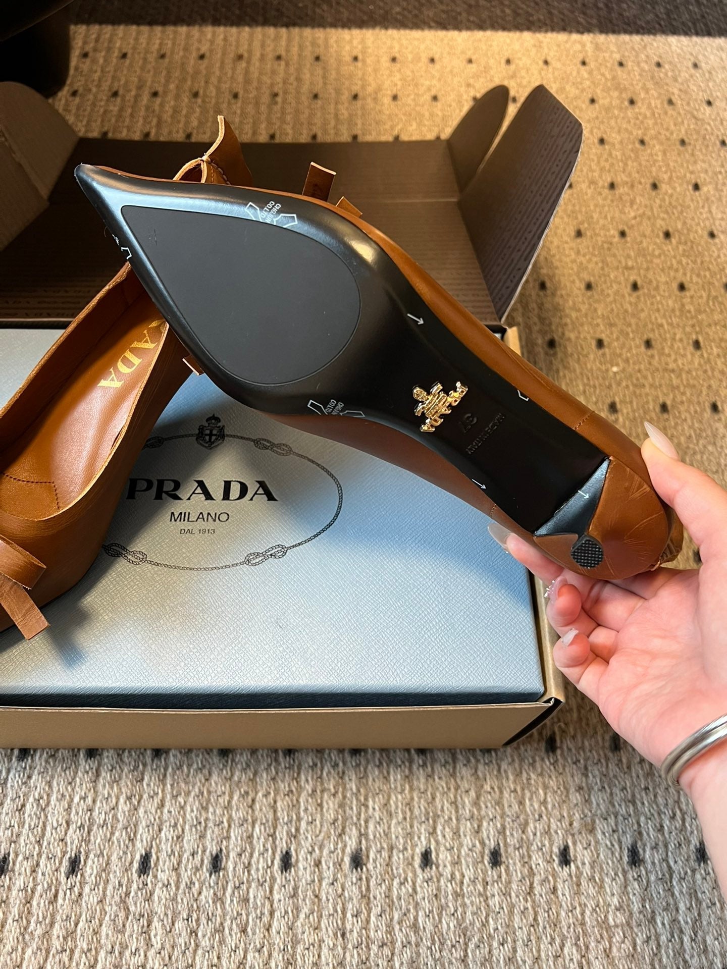 Prada Antiqued Pumps 55mm Tan Calfskin 606398