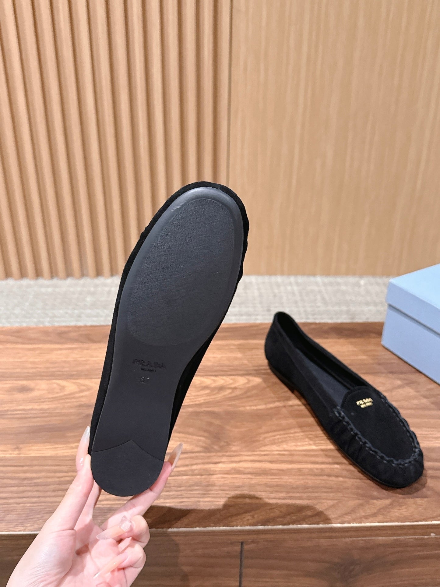 Prada 26s Loafers Black Ruffled Suede 974898