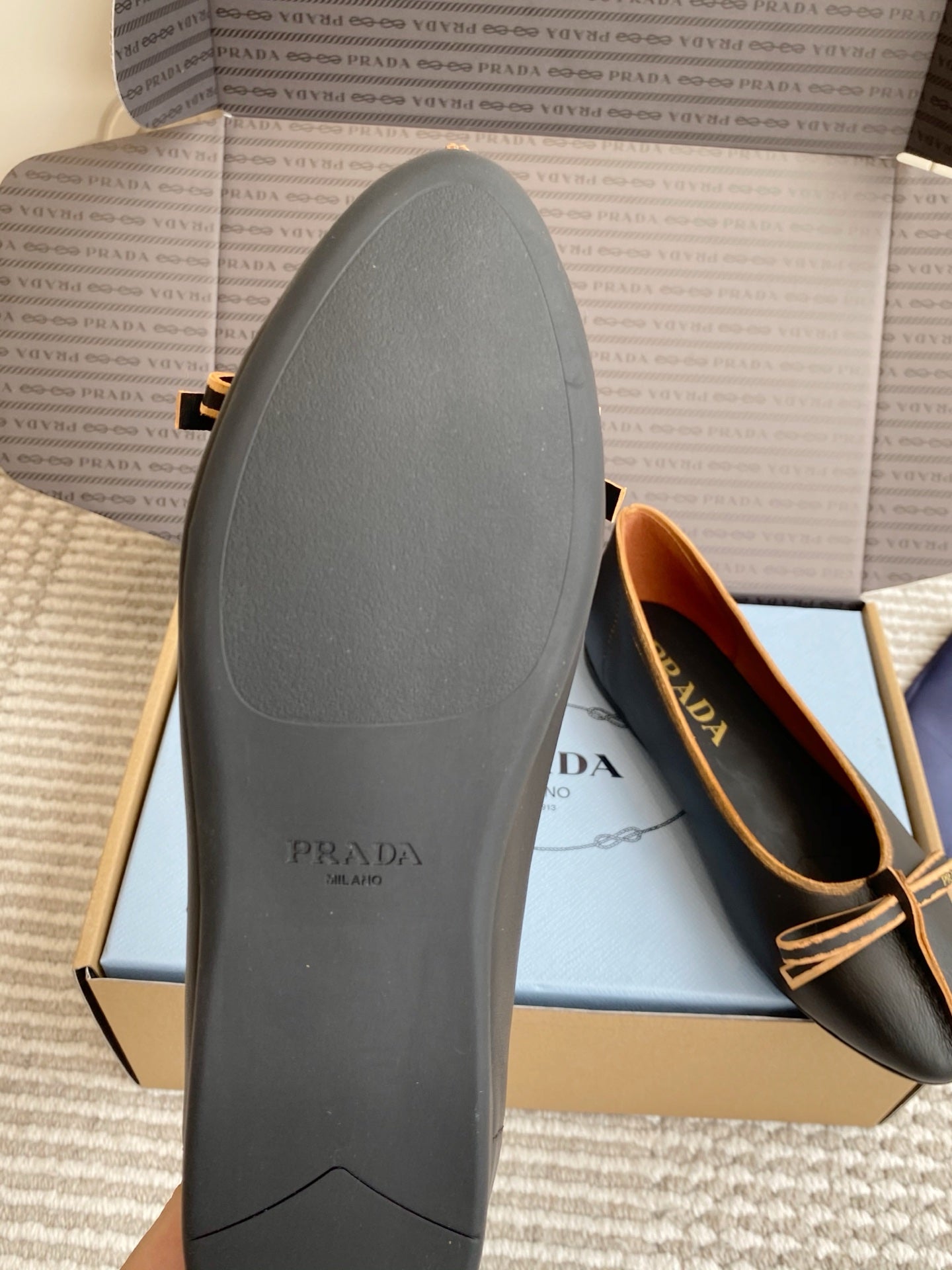 Prada 26s Antiqued Ballerinas Chalk Black Lambskin 859008
