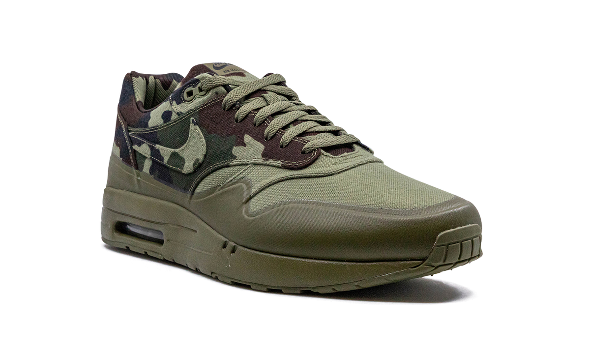 Air Maxim 1 France SP "France" 607473 200