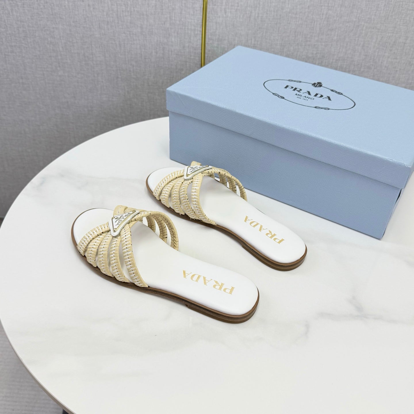 Prad 26ss Logo Slides White Cowhide Leather 904588