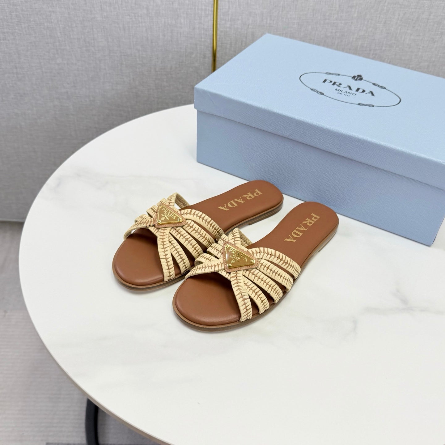 Prad 26ss Logo Slides Brown Cowhide Leather 904589