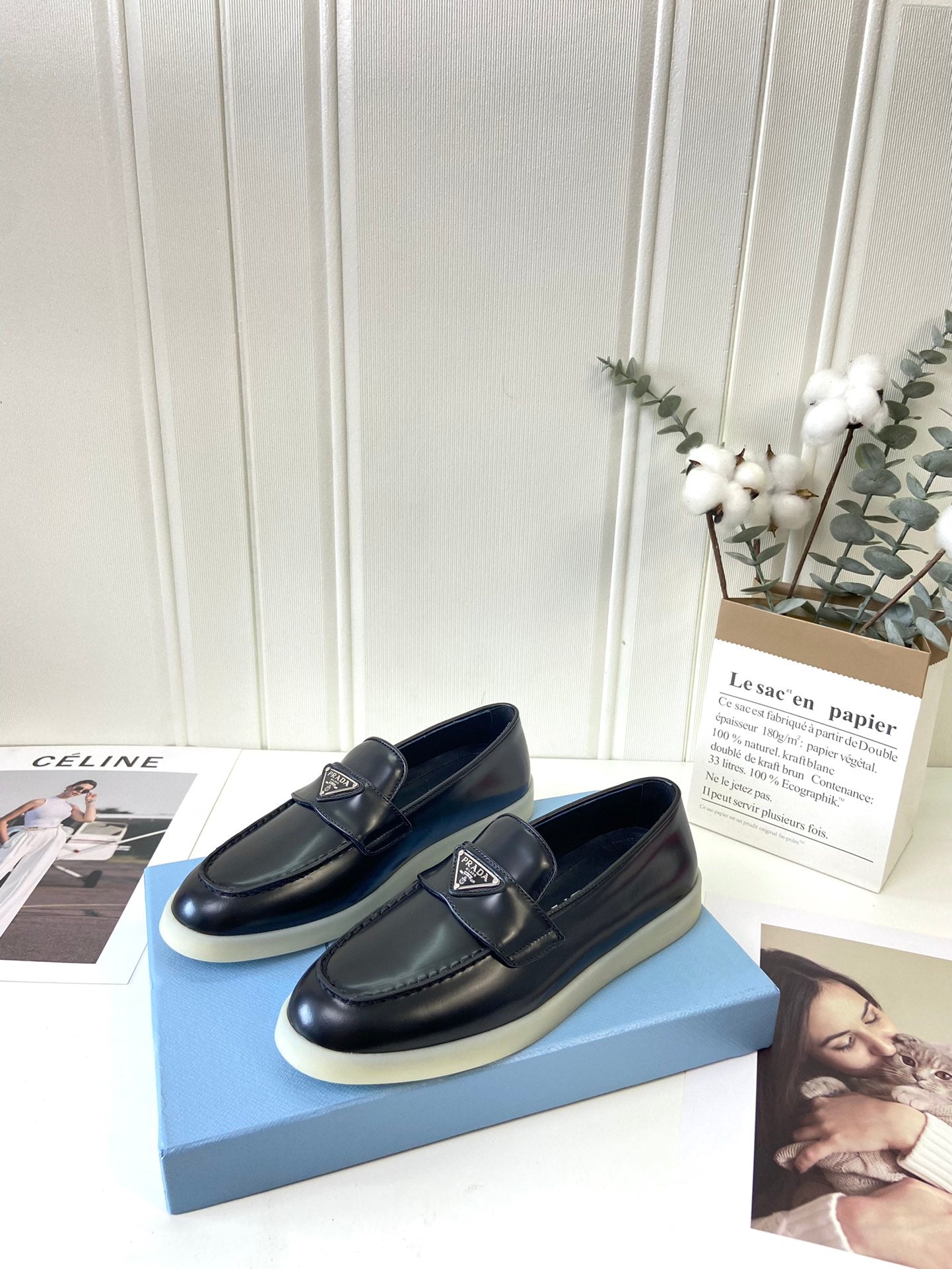 Prada Silhouette Loafers Black Leather 839211