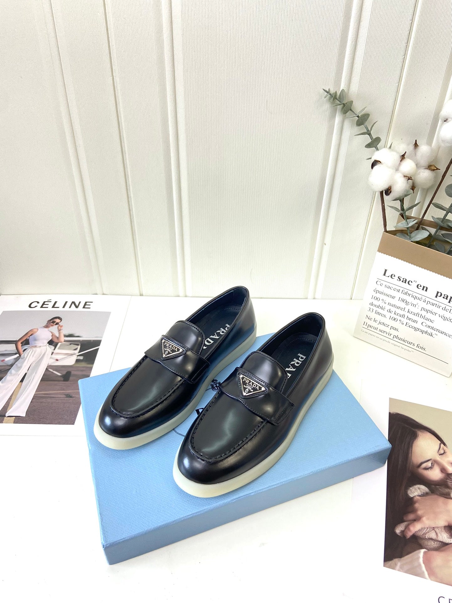 Prada Silhouette Loafers Black Leather 839211