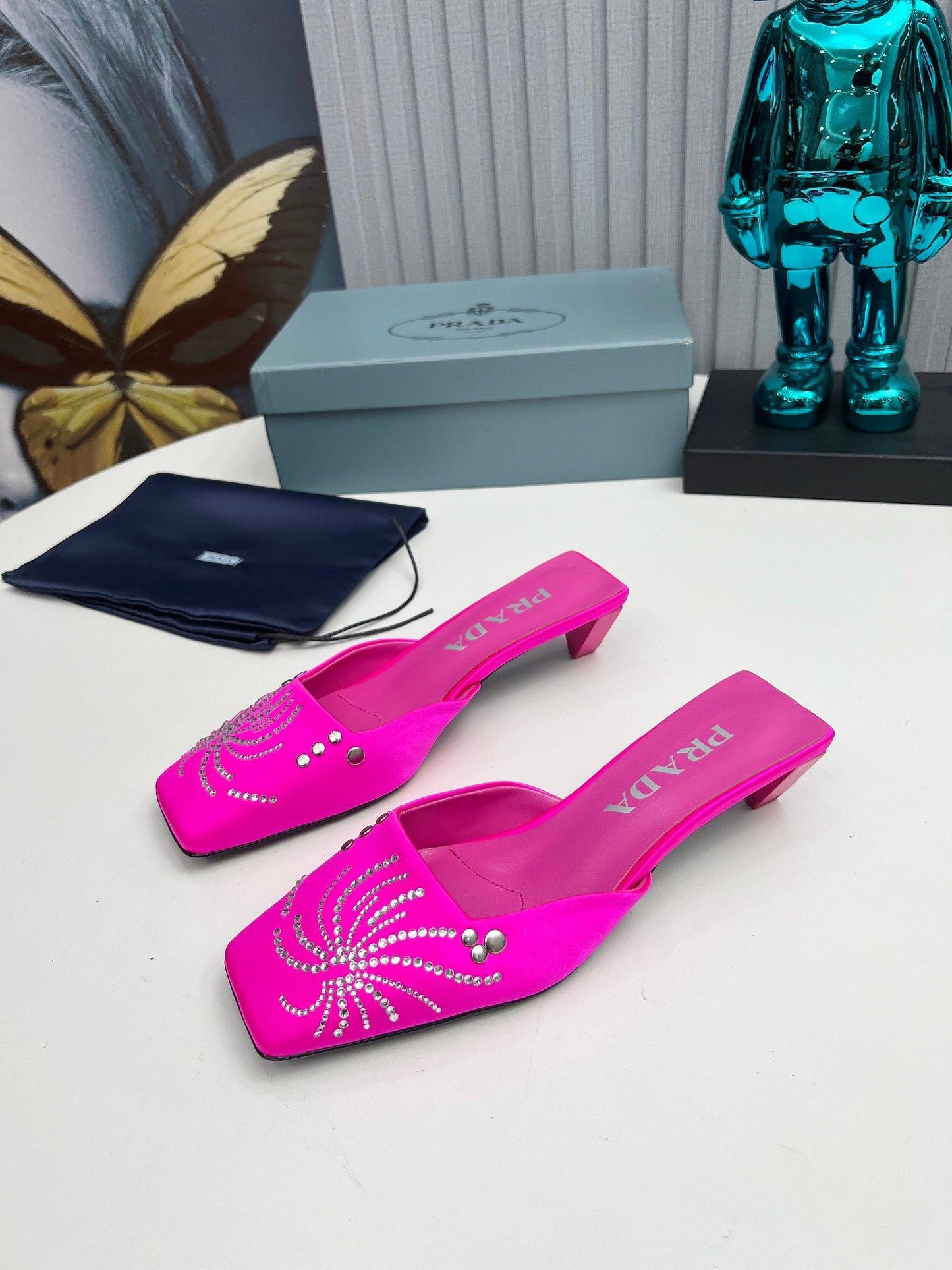 Prada 26SS Sandal 4cm Hot Pink Satin 680966