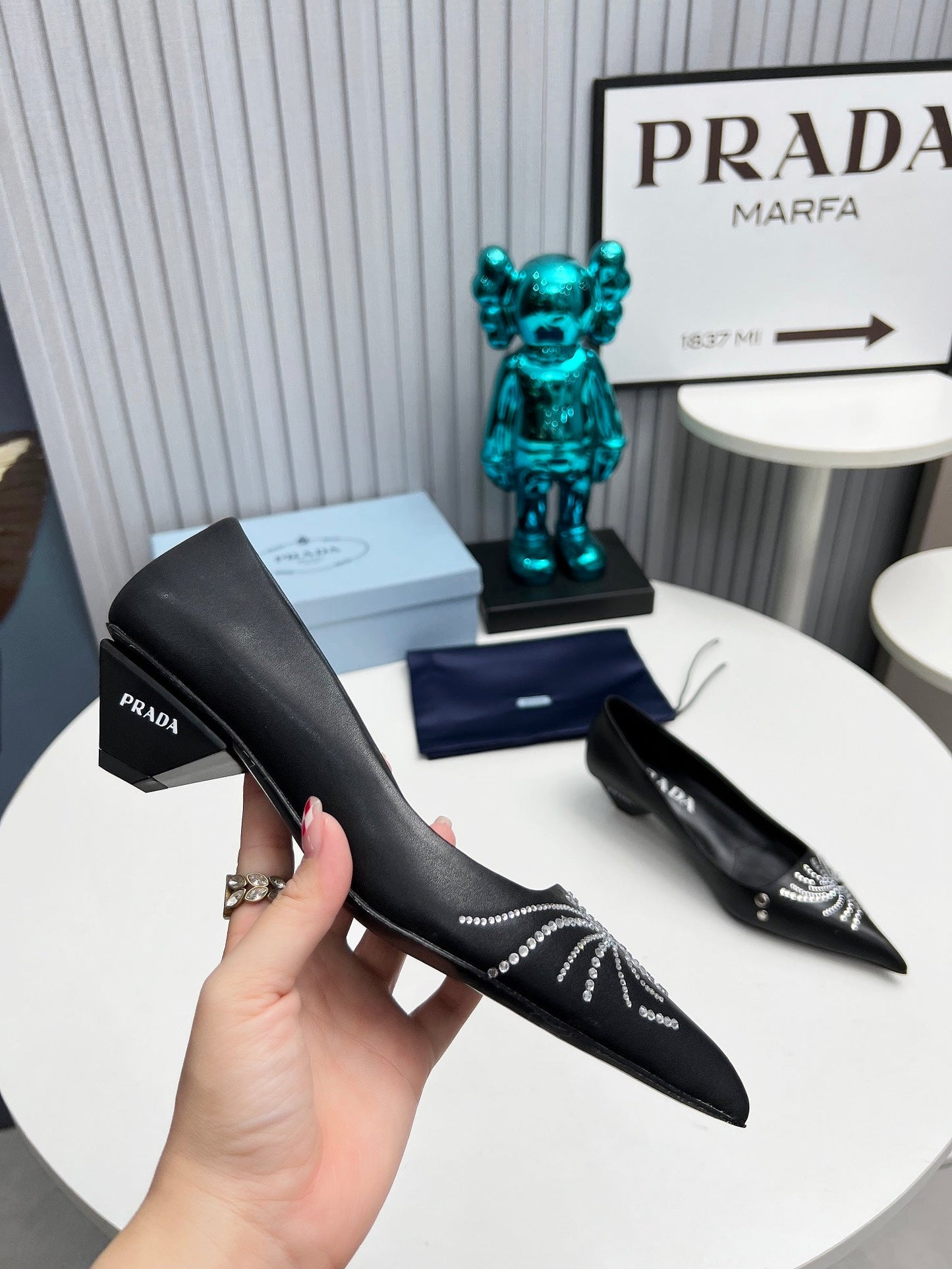 Prada 26SS Pumps 4cm Black Calfskin 680956