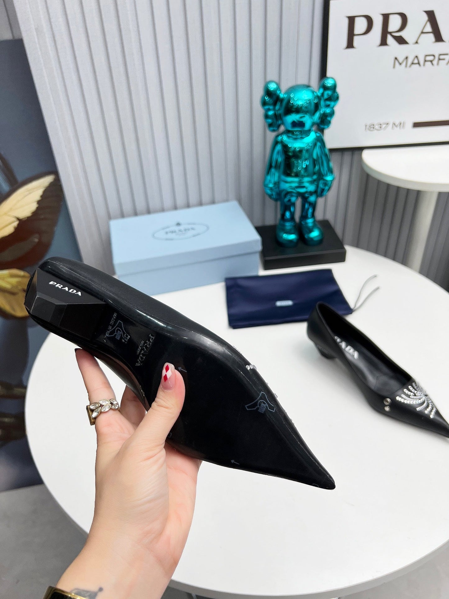 Prada 26SS Pumps 4cm Black Calfskin 680956
