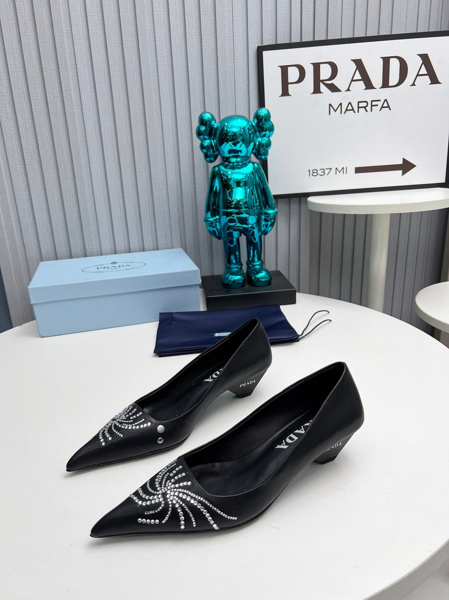 Prada 26SS Pumps 4cm Black Calfskin 680956