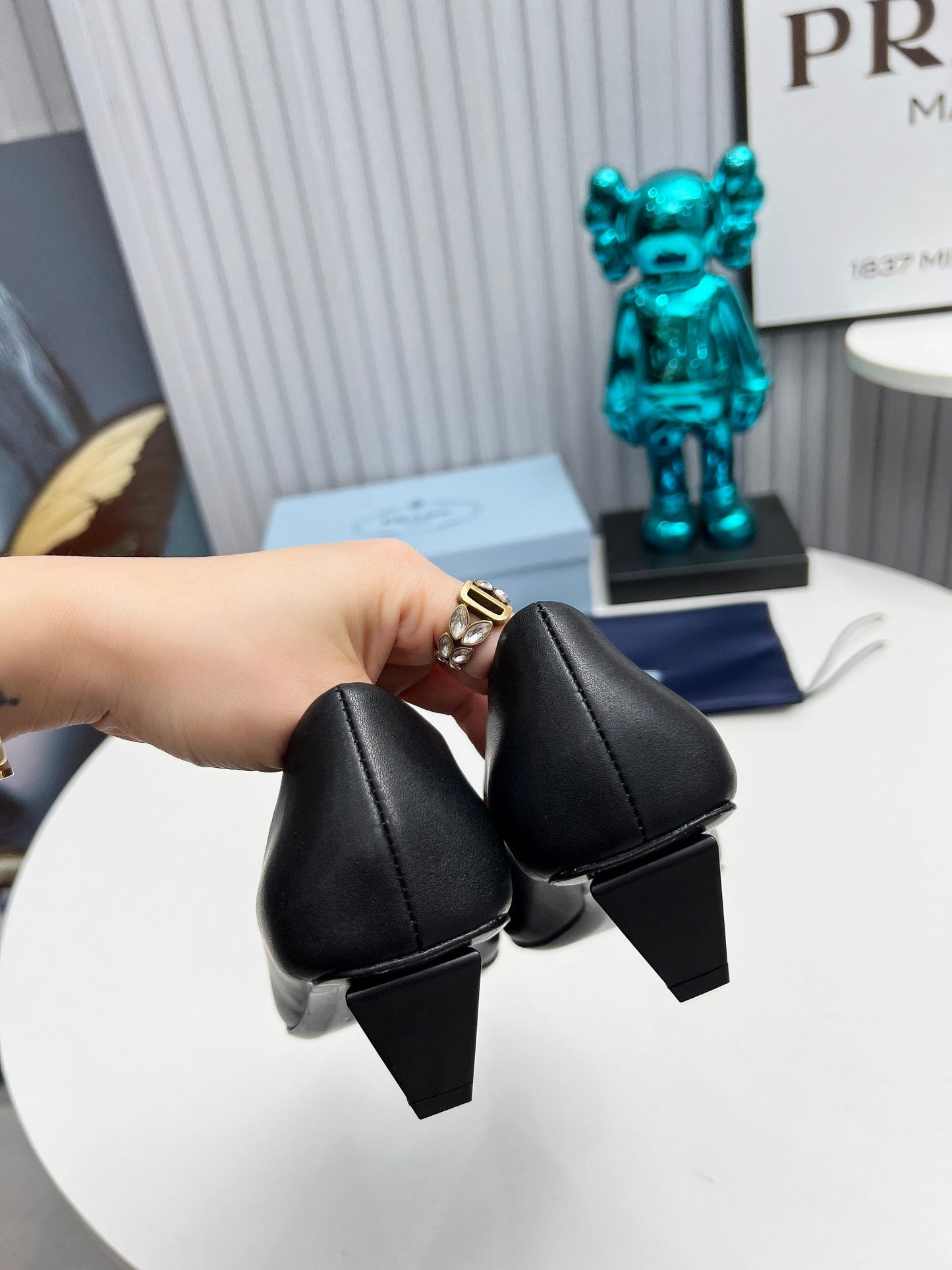Prada 26SS Pumps 4cm Black Calfskin 680956