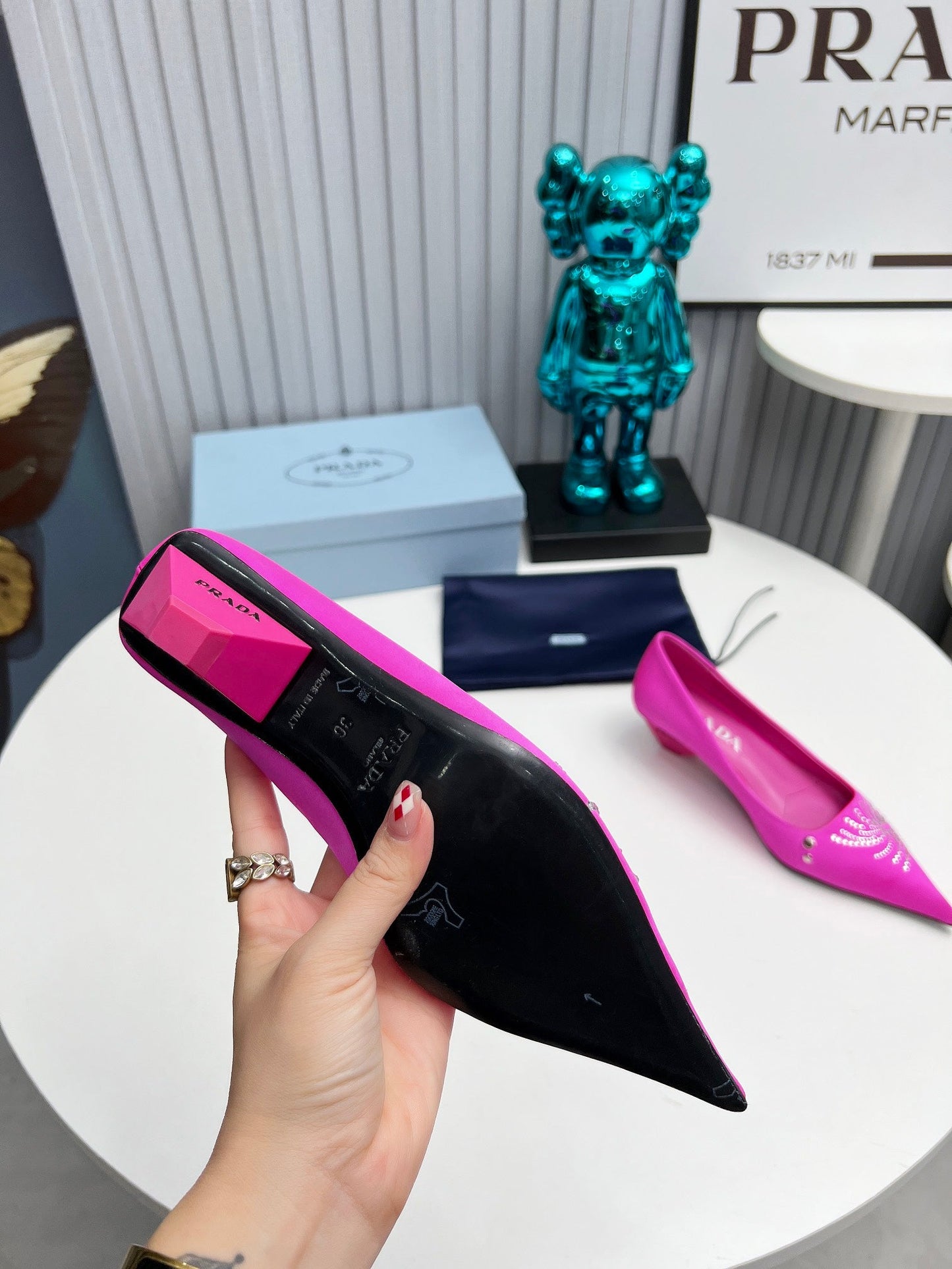 Prada 26SS Pumps 4cm Hot Pink Satin 680958