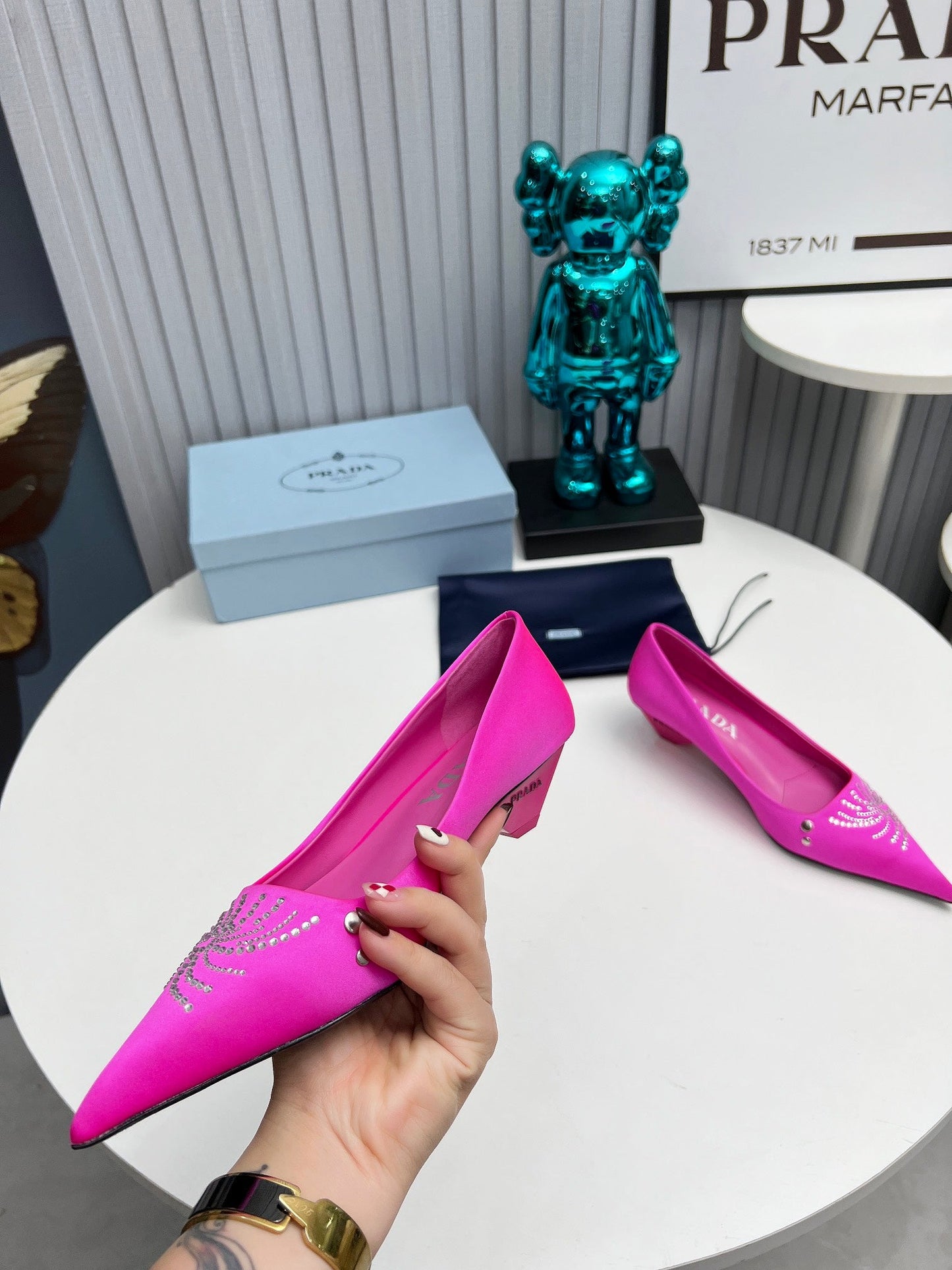 Prada 26SS Pumps 4cm Hot Pink Satin 680958