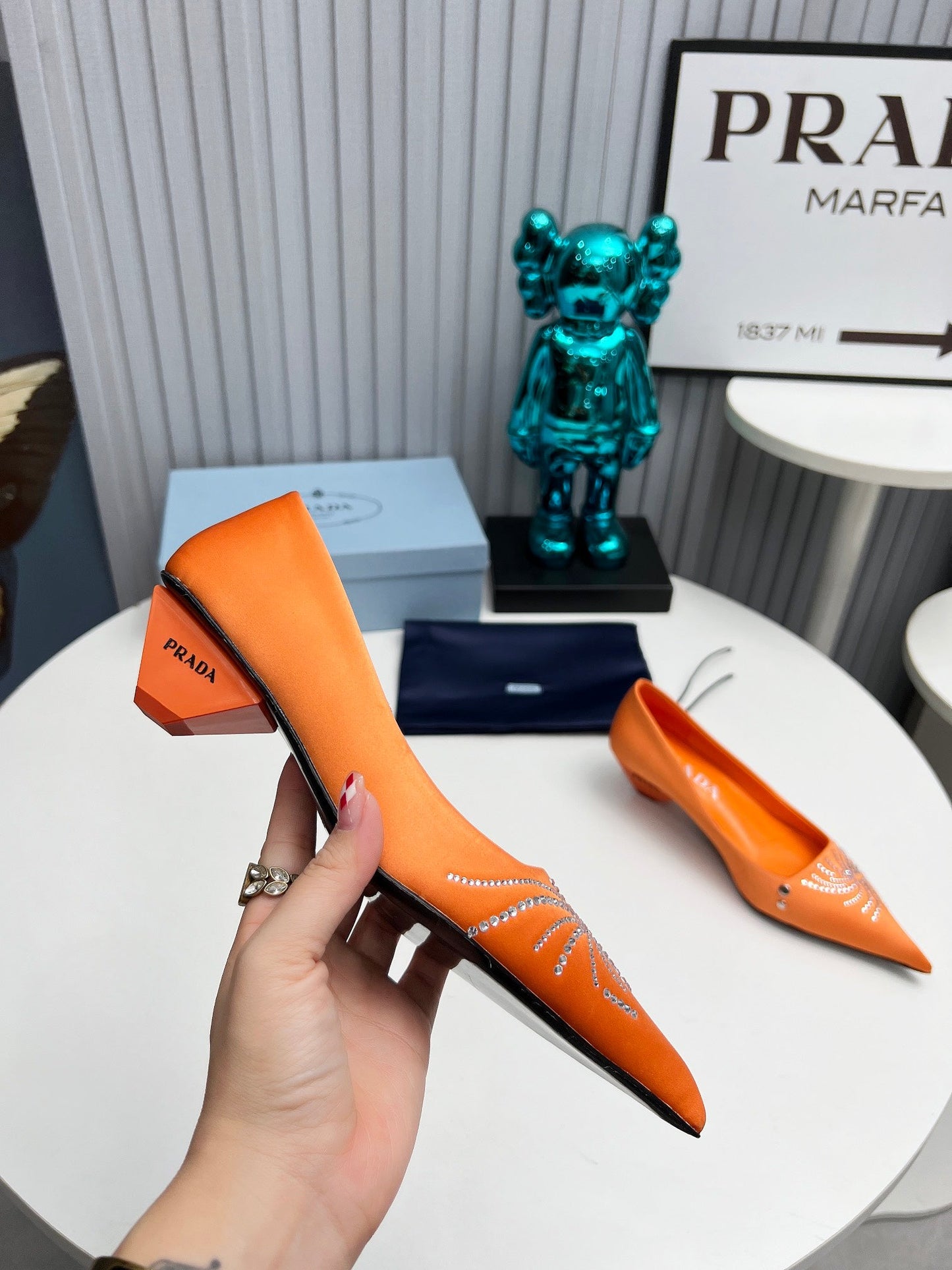 Prada 26SS Pumps 4cm Orange Satin 680960