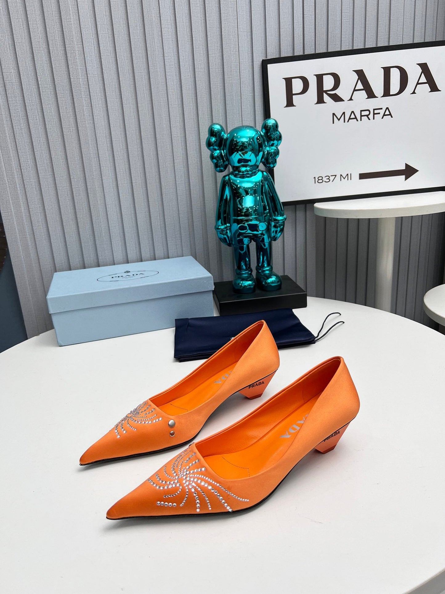 Prada 26SS Pumps 4cm Orange Satin 680960