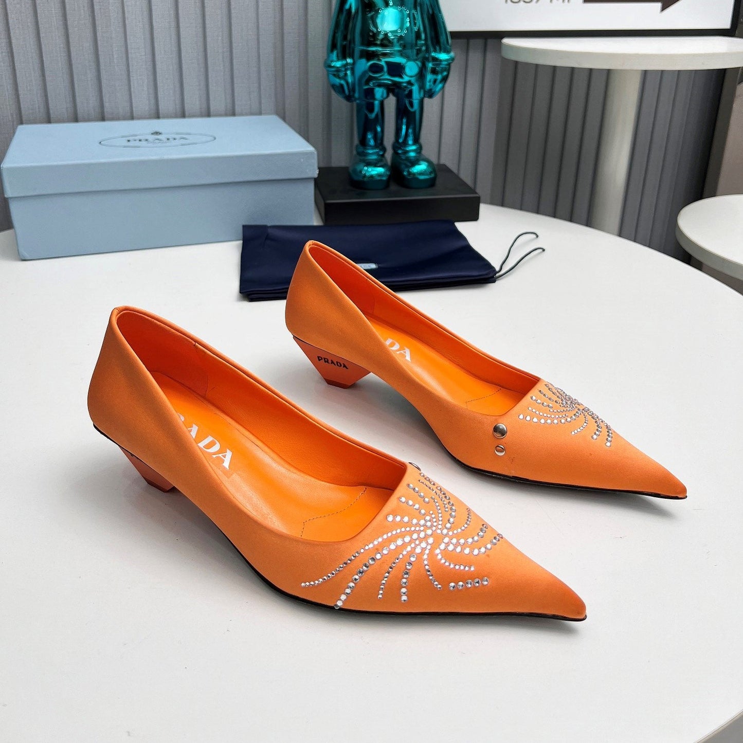 Prada 26SS Pumps 4cm Orange Satin 680960