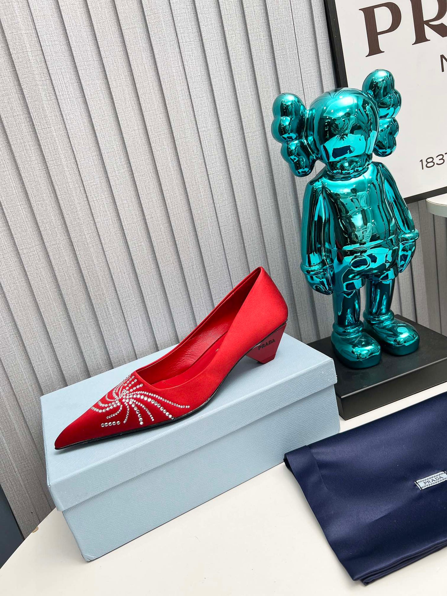 Prada 26SS Pumps 4cm Red Satin 680965
