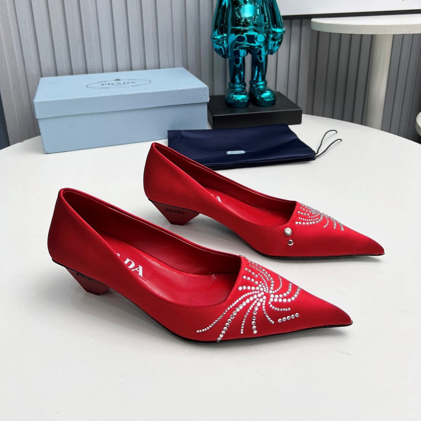 Prada 26SS Pumps 4cm Red Satin 680965