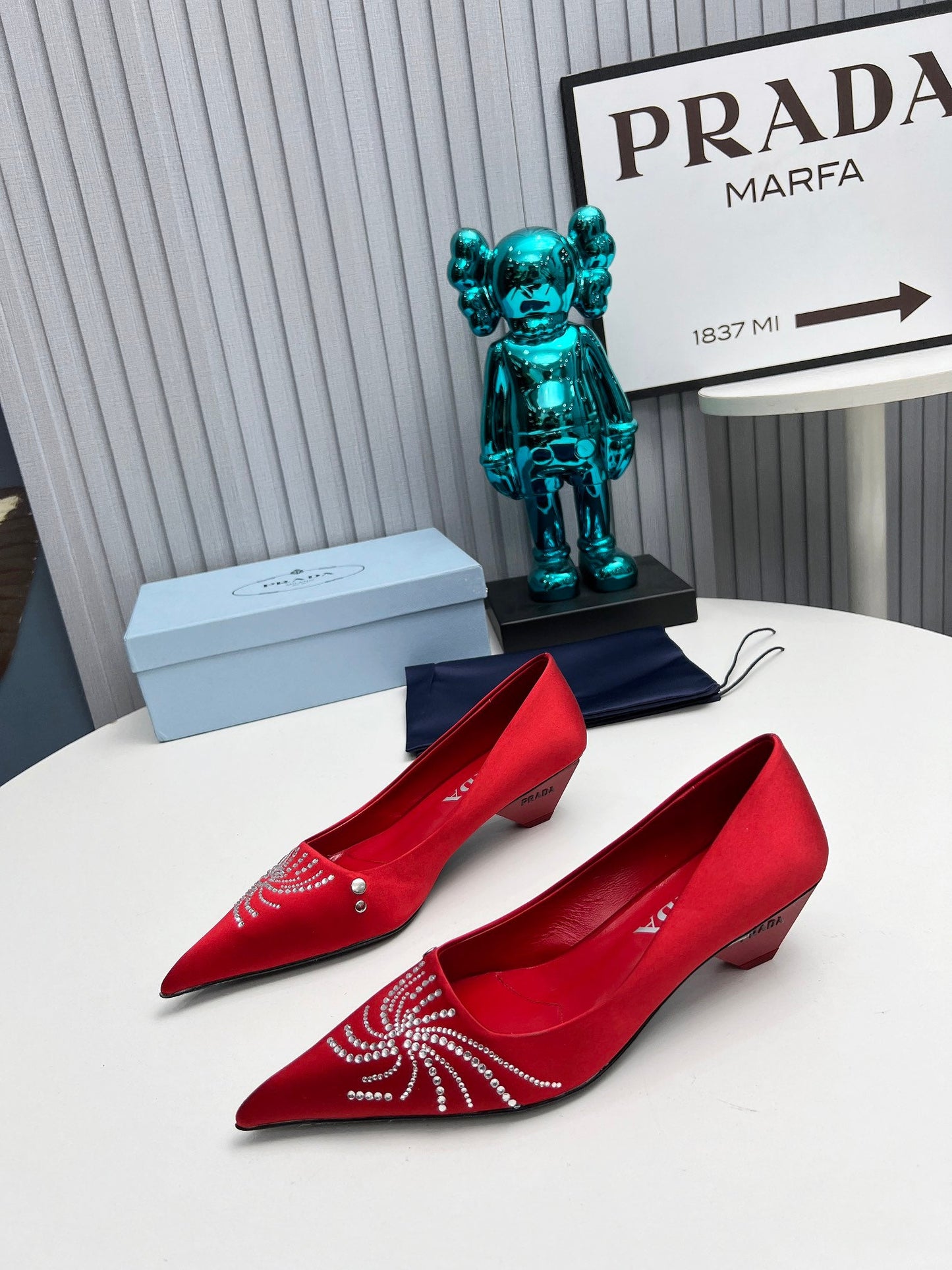 Prada 26SS Pumps 4cm Red Satin 680965