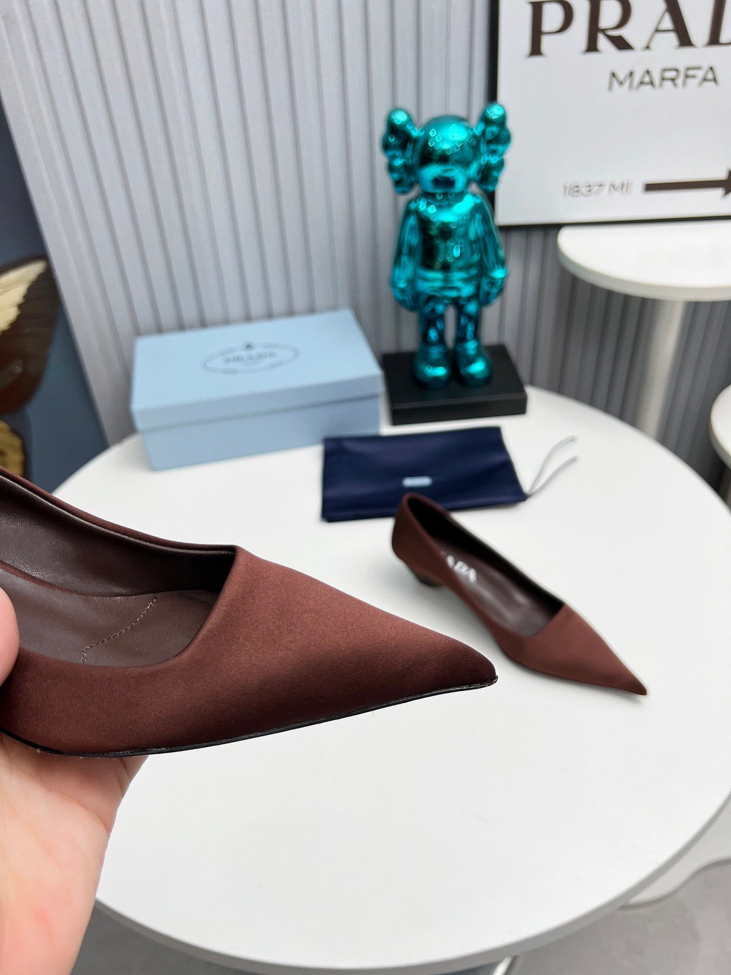 Prada 26SS Pointed-Toe Pumps 4cm Chocolate Satin 680953