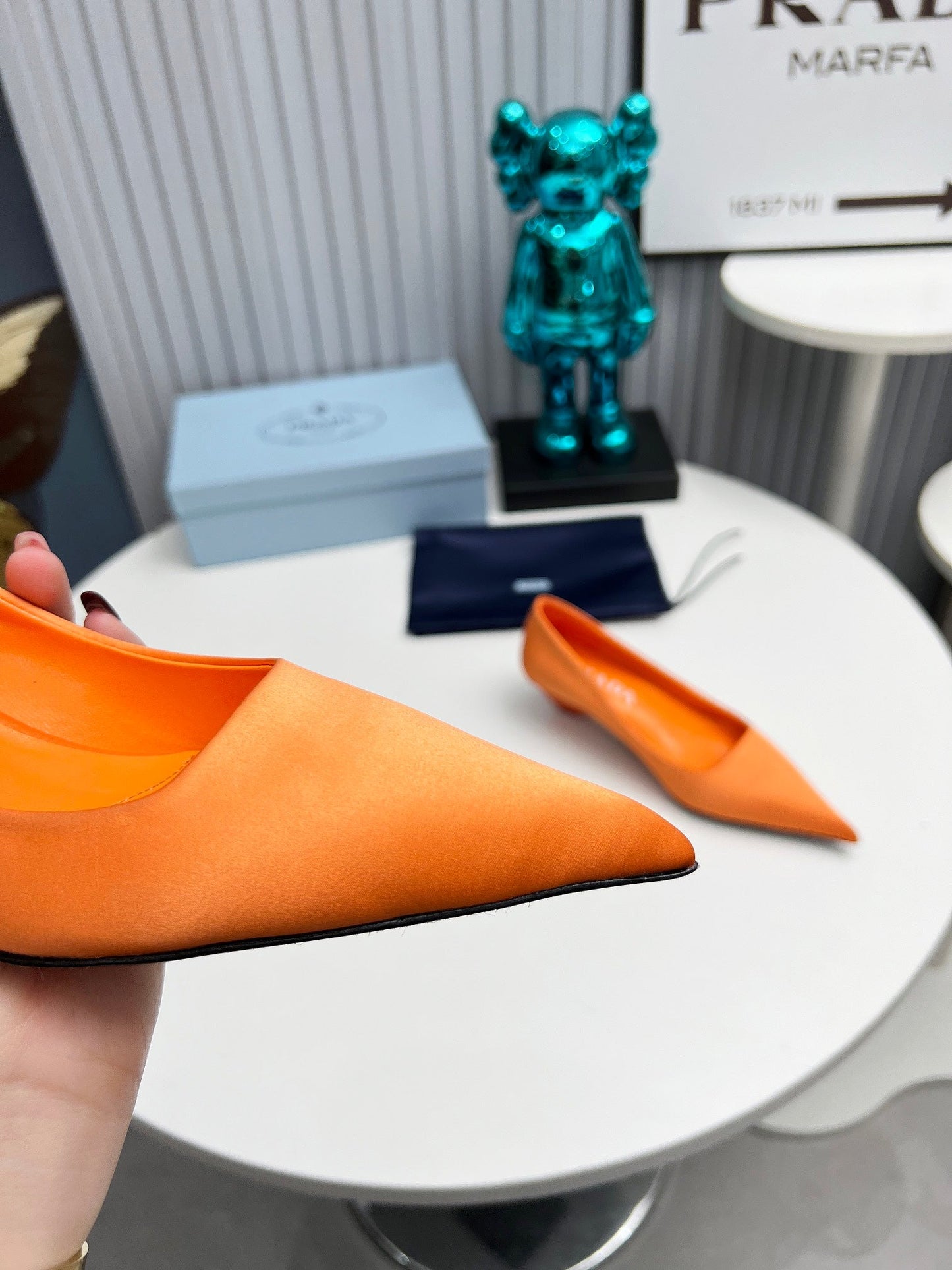 Prada 26SS Pointed-Toe Pumps 4cm Orange Satin 680954