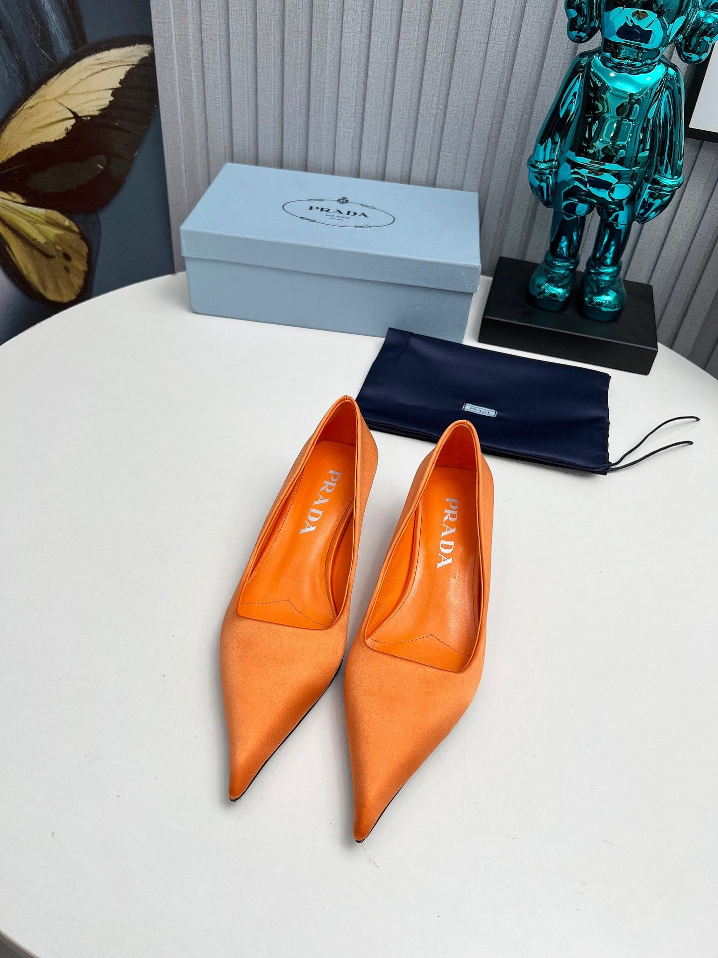 Prada 26SS Pointed-Toe Pumps 4cm Orange Satin 680954