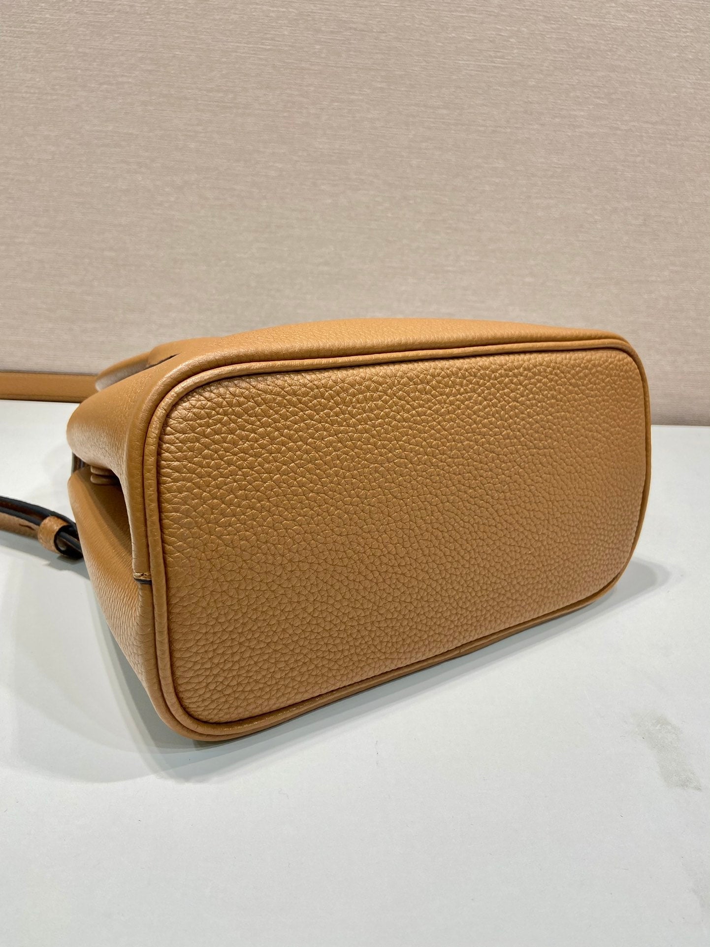 SHOPPING BAG 25 IN GINGER BROWN DEERSKIN