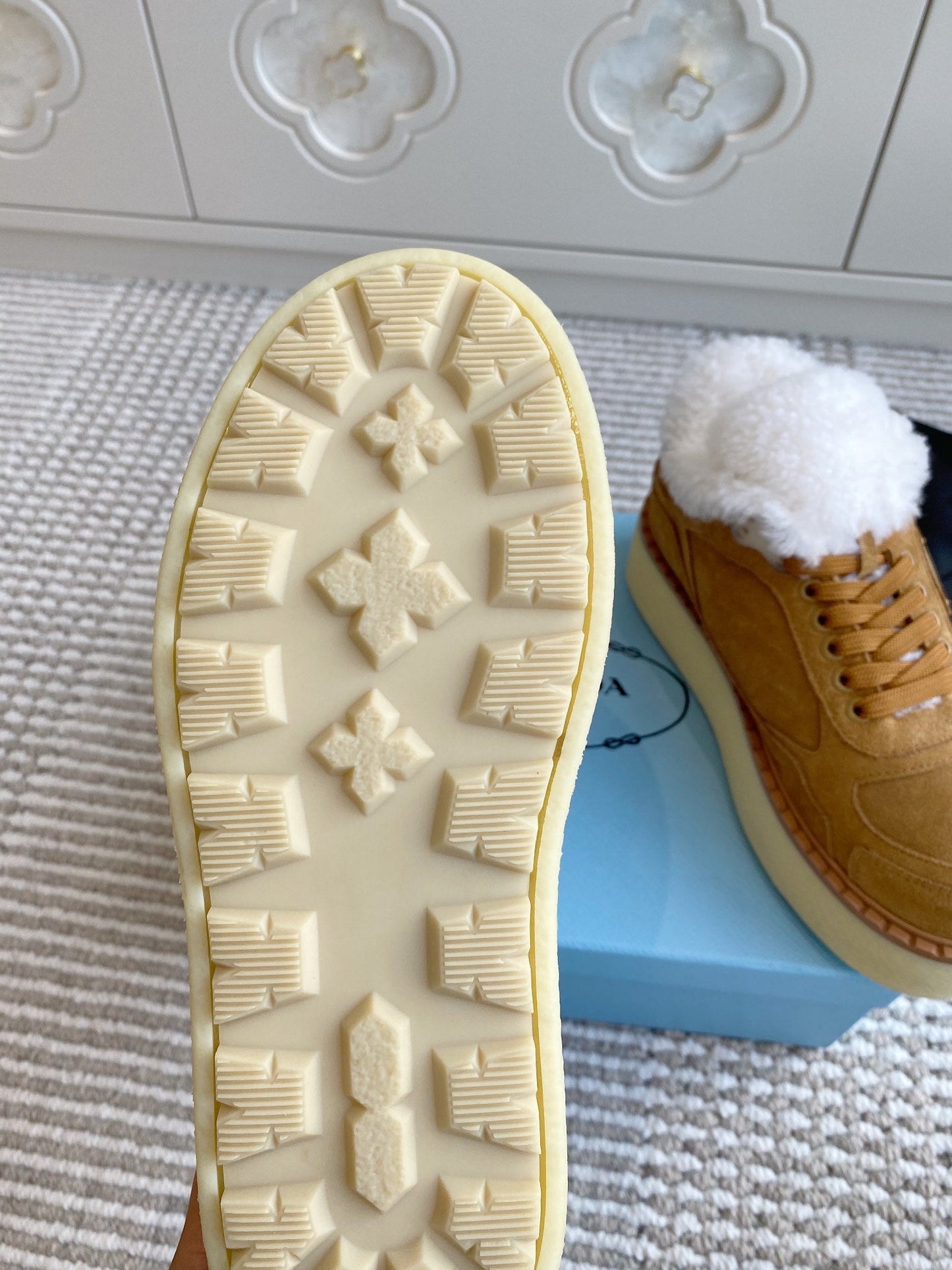 Prada Mid-Top Sneakers Brown Suede White Shearing 564156