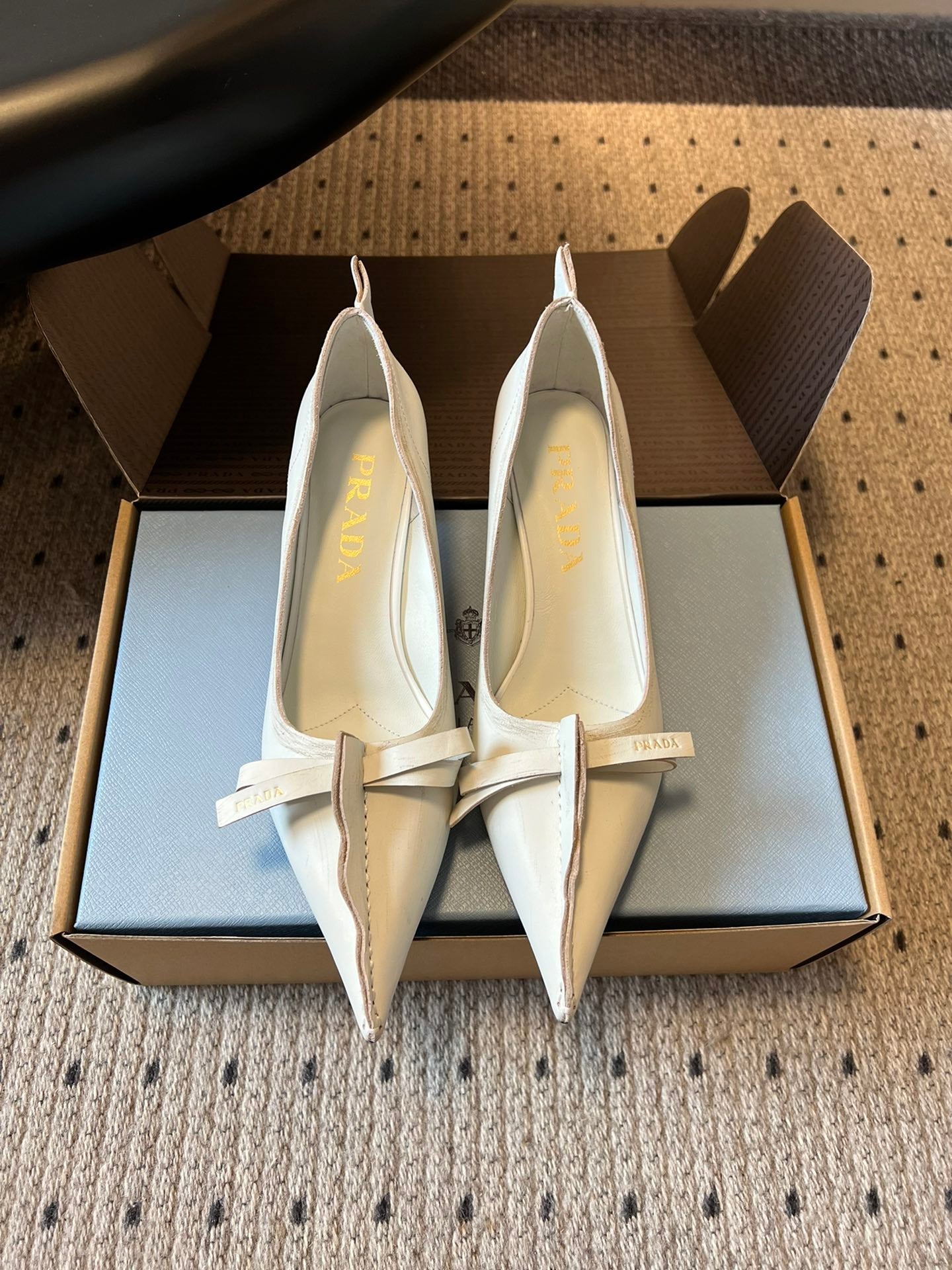 Prada Antiqued Pumps 55mm White Calfskin 606397