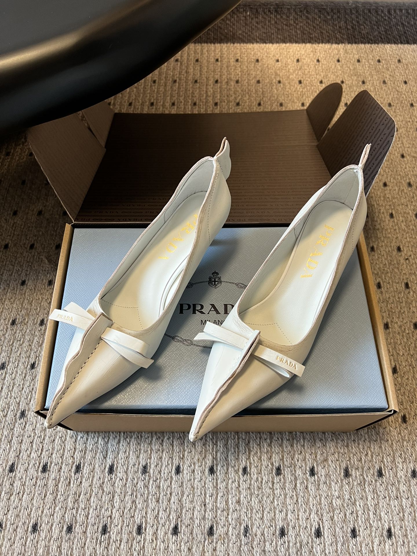 Prada Antiqued Pumps 55mm White Calfskin 606397