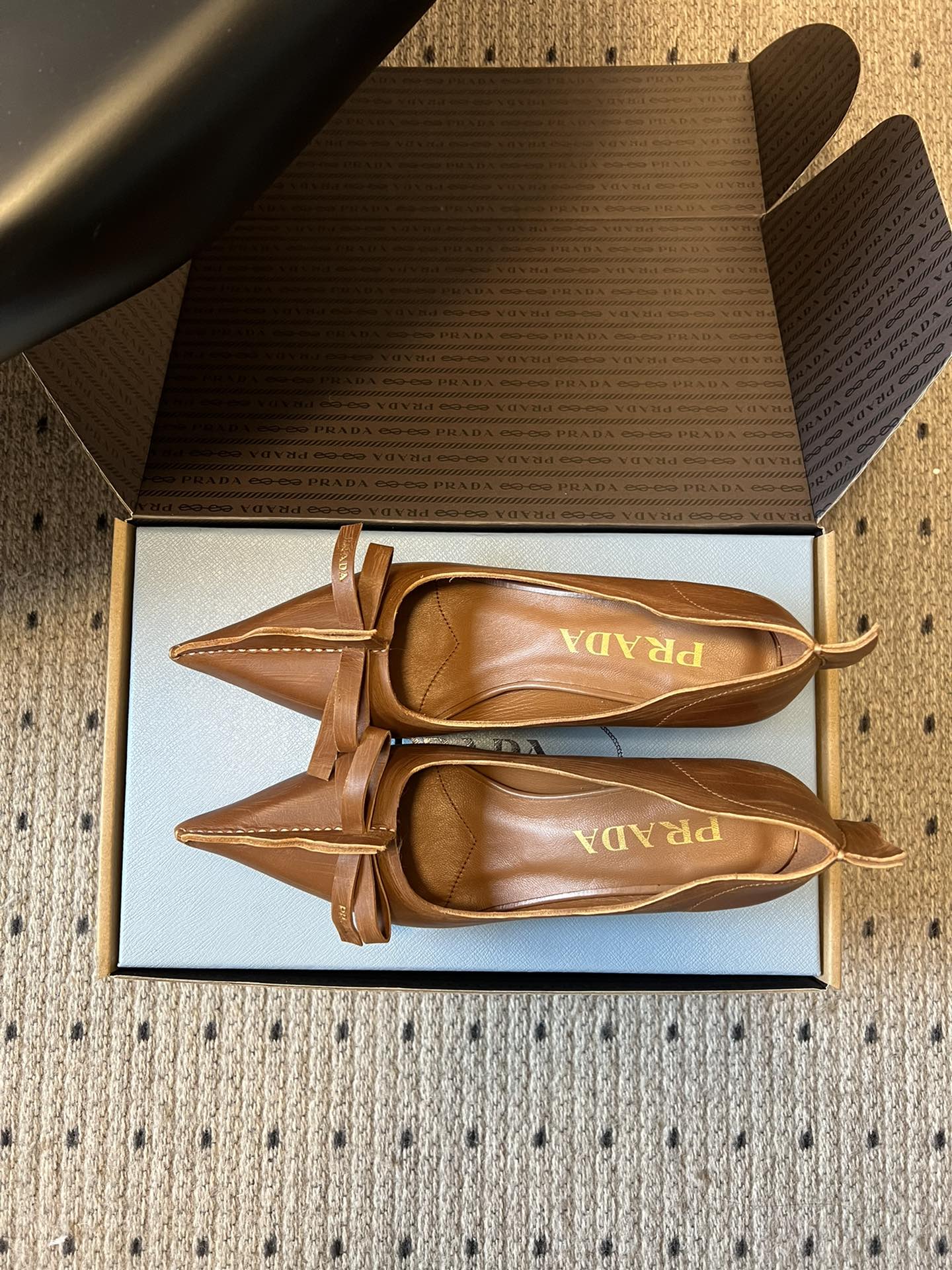 Prada Antiqued Pumps 55mm Tan Calfskin 606398