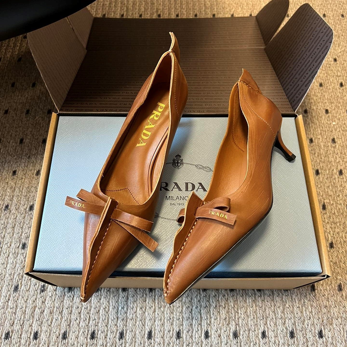 Prada Antiqued Pumps 55mm Tan Calfskin 606398