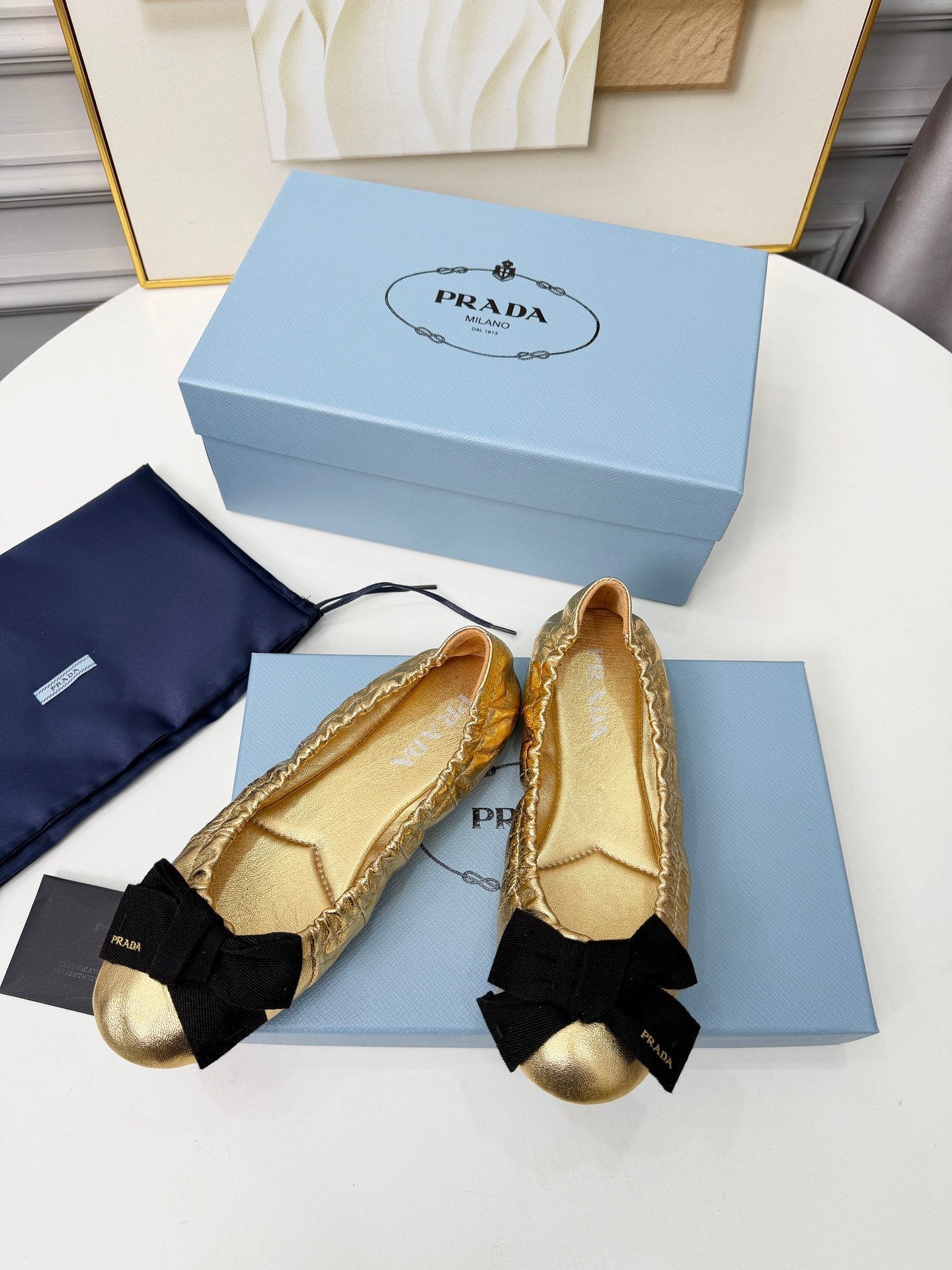 Prada 26s Bow Ballet Flats Gold Metalic Leather 624084