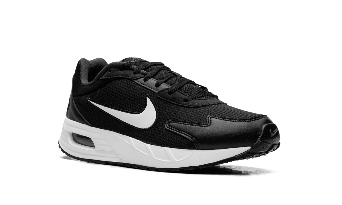 Air Max Solo "Black / White" HQ2572 001