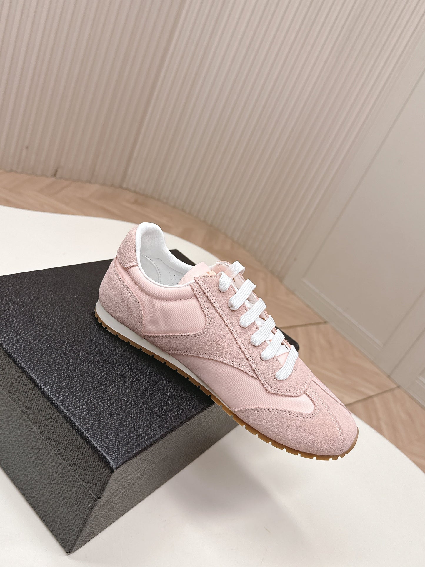 Prada 26ss German Training Pink Suede Leather 644225