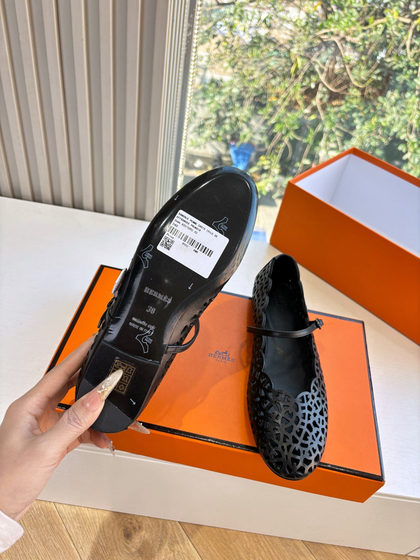 HM 26ss Pig-Nose Ballet Flat Black Cowhide 603928