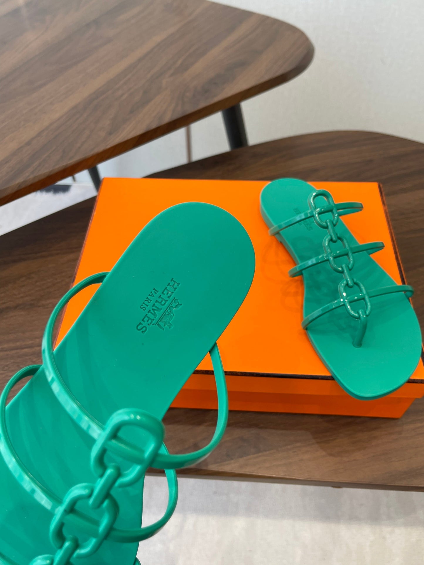 HM 26ss Pig Nose Sandals Green Rubber 624768