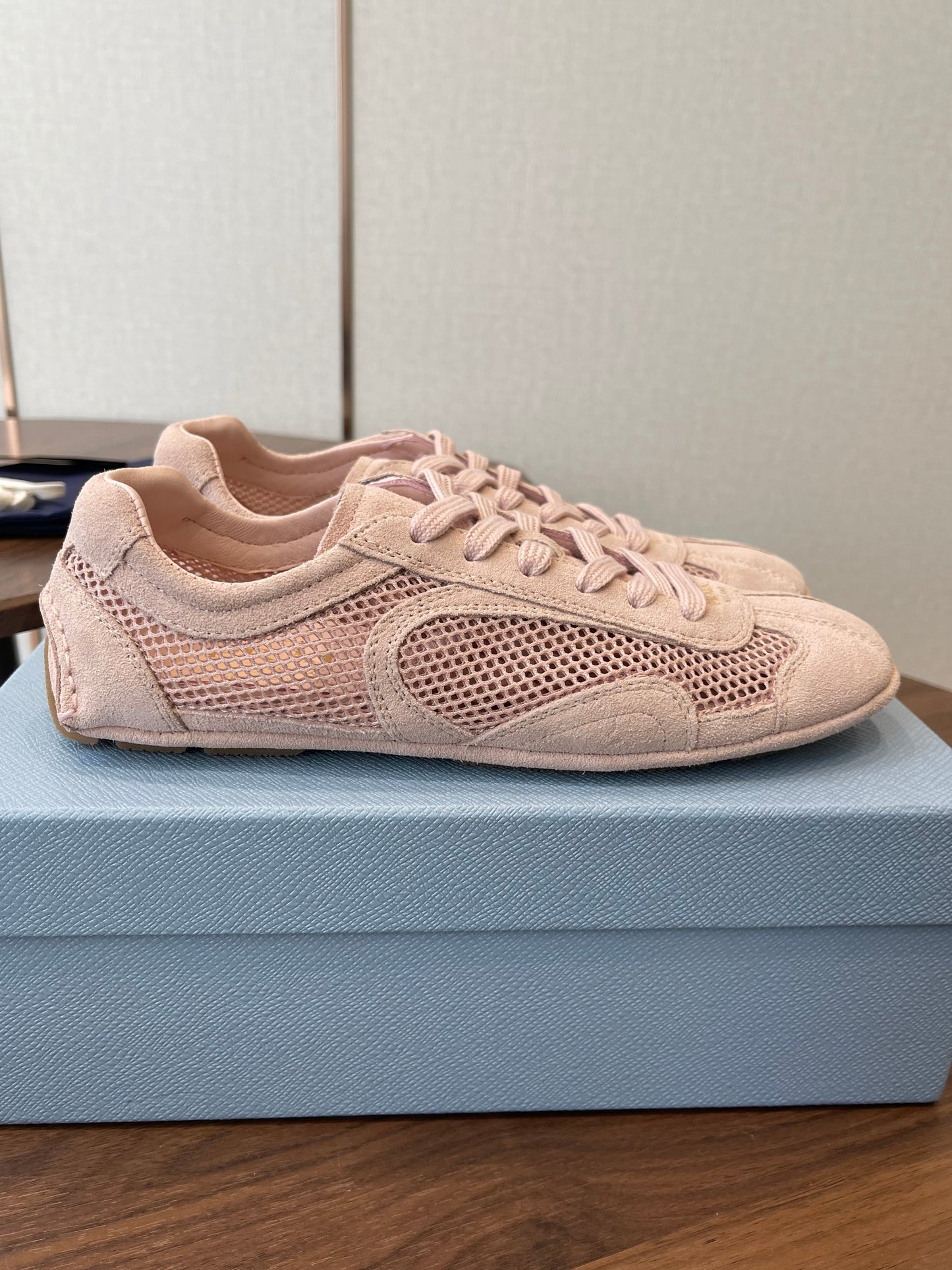 Prada Low-Top Sneakers Light Pink Mesh Suede 727615