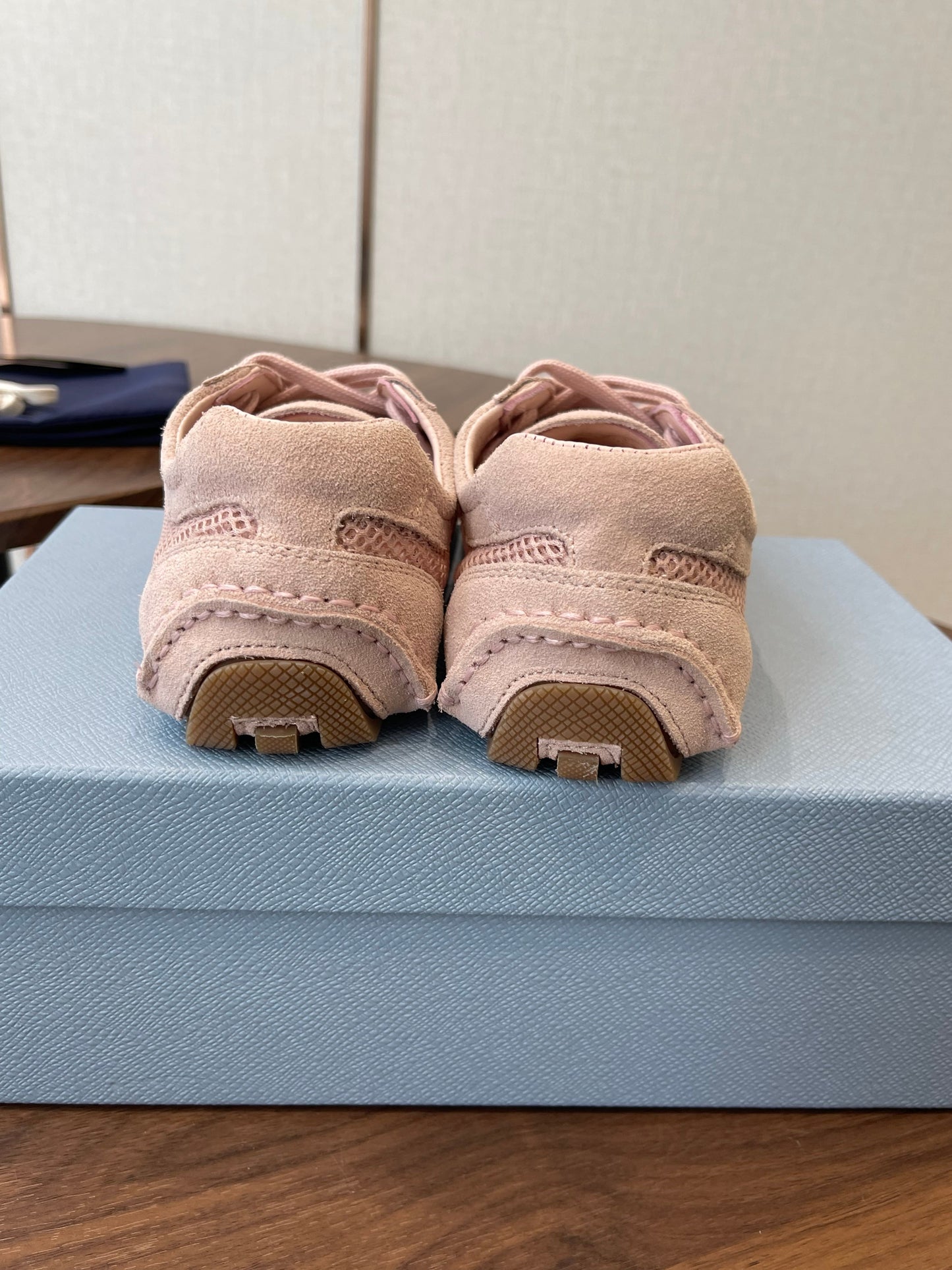 Prada Low-Top Sneakers Light Pink Mesh Suede 727615