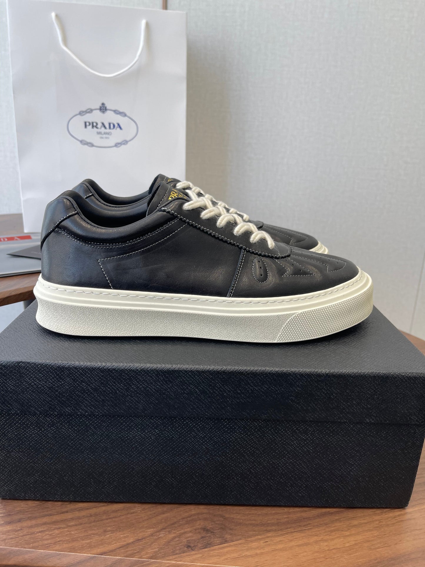 Prada 26s Sneaker Black Stitched Pattern Leather 727639