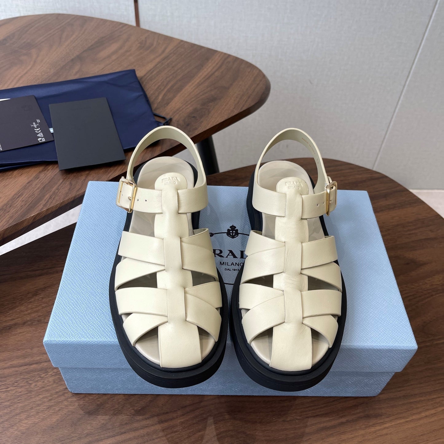 Prada 26s Fisherman's Sandals Ivory Leather 727673