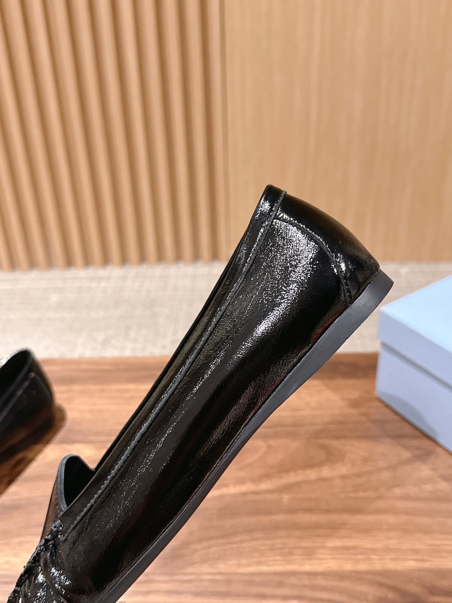 Prada 26s Loafers Black Glossy Leather 974896