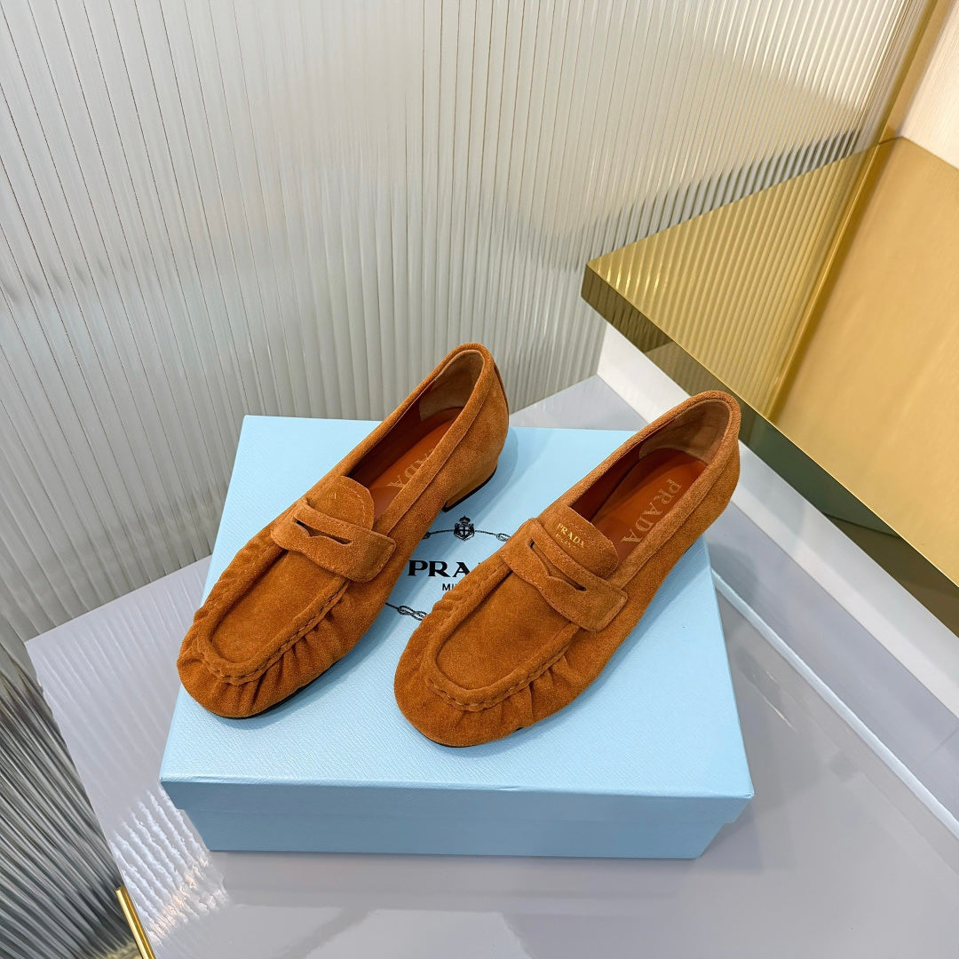 Prada 26s Loafer Tan Brown Suede Leather 837702