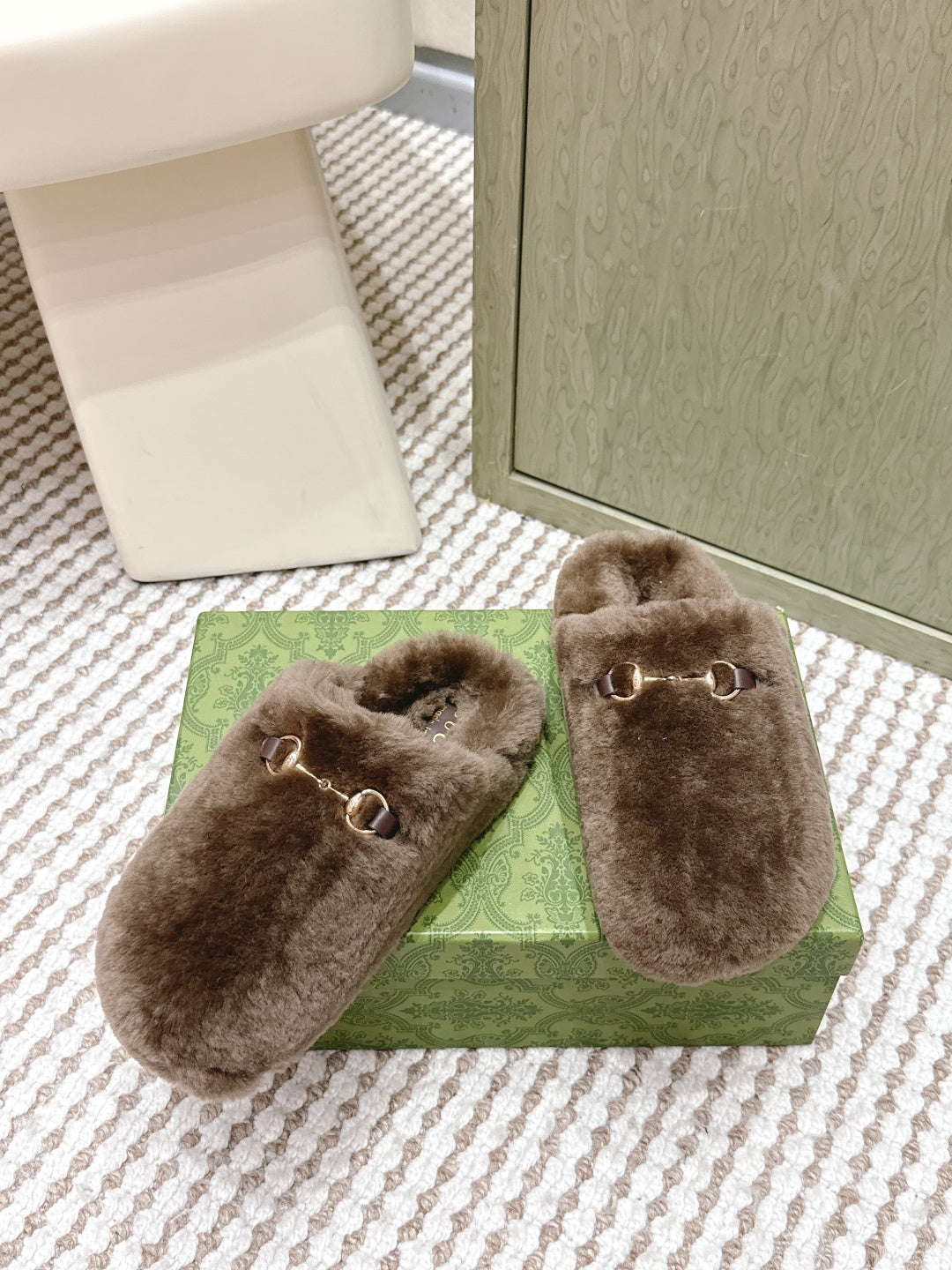 GG 26ss Loafers Rhinestones Brown Wool 612030