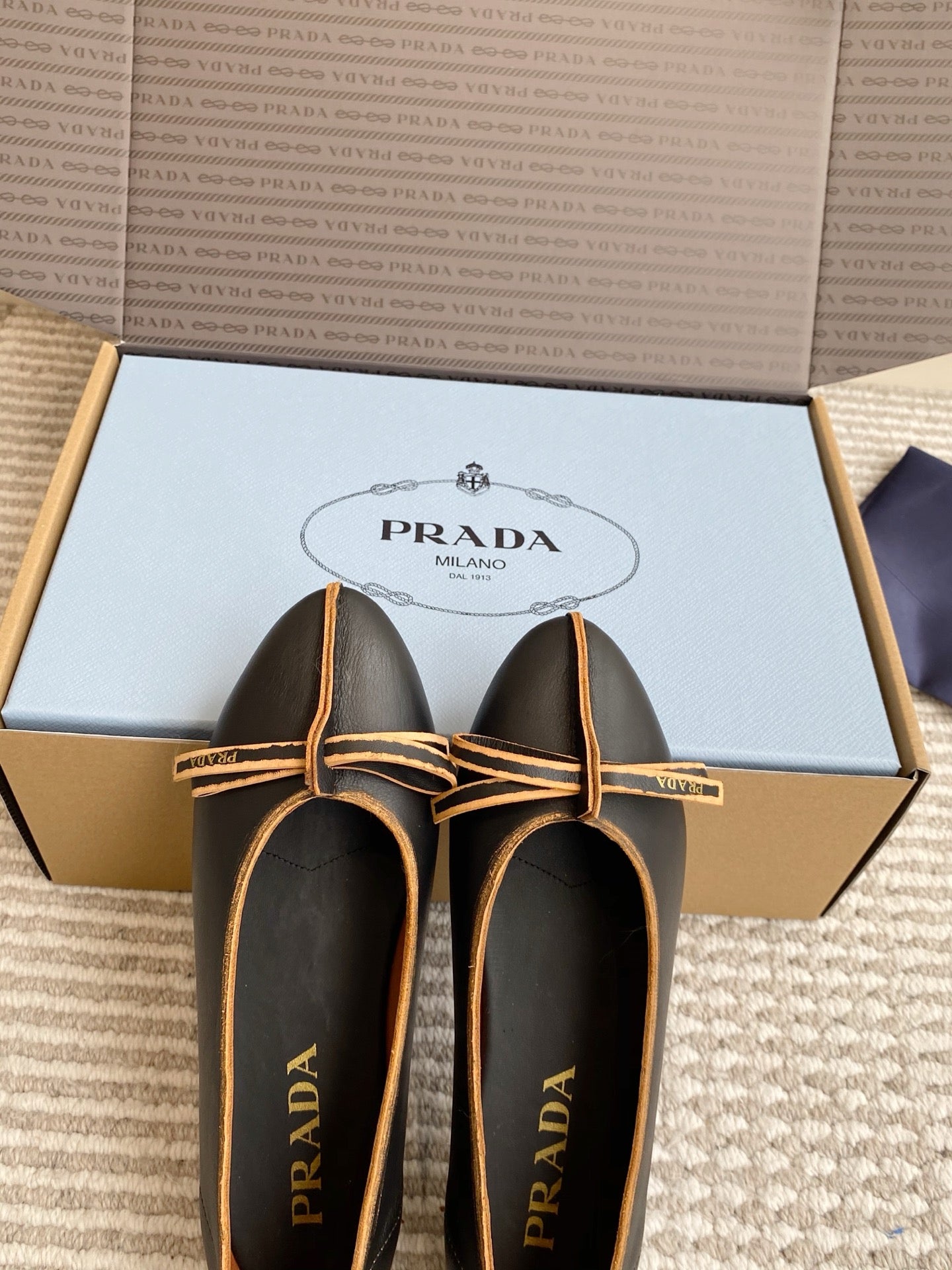 Prada 26s Antiqued Ballerinas Chalk Black Lambskin 859008