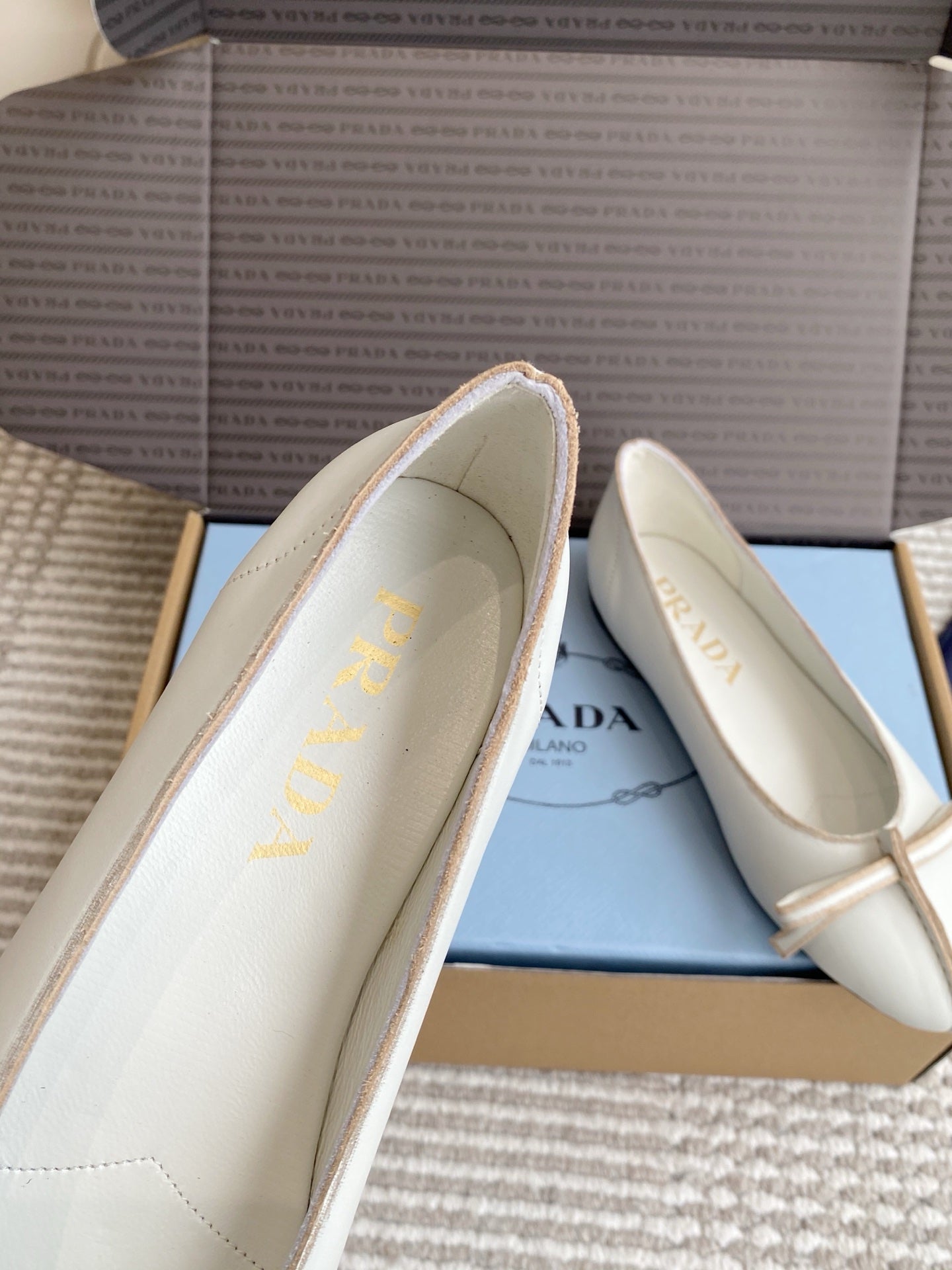 Prada 26s Antiqued Ballerinas Chalk White Lambskin 859009