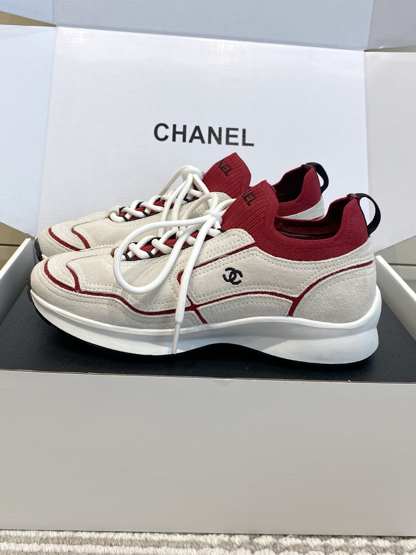 Chanel 2026 Sneaker Suede Calfskin 858560