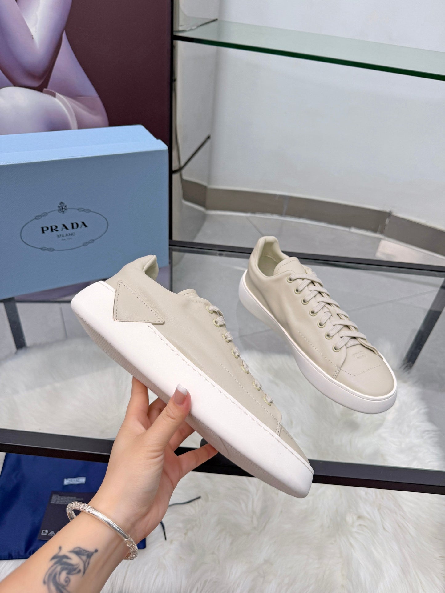 Prada 26s Court Sneakers Cream Leather 838037