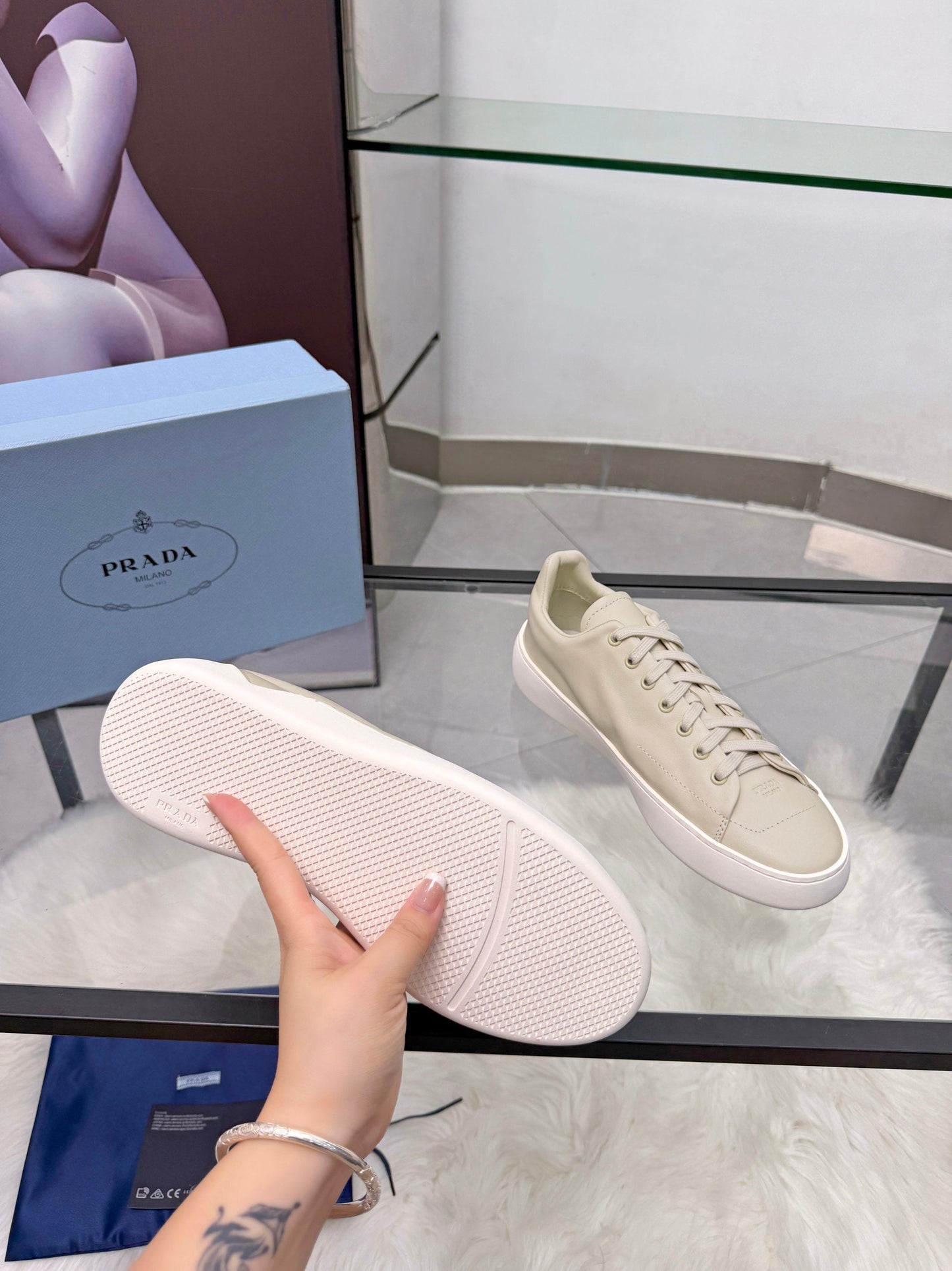 Prada 26s Court Sneakers Cream Leather 838037