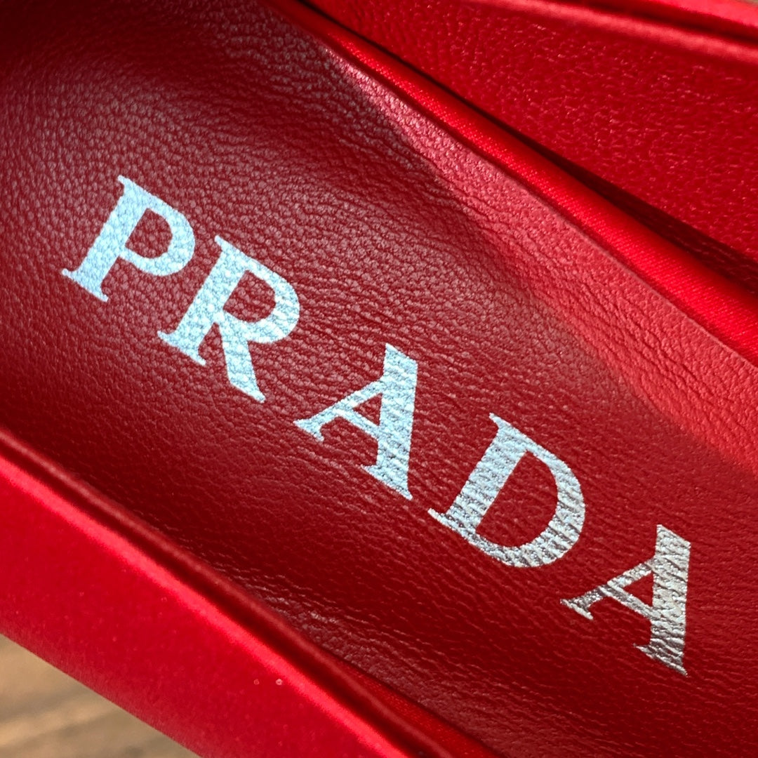Prada Pumps 8.5cm Red Satin Sliver Patent Leather 896189