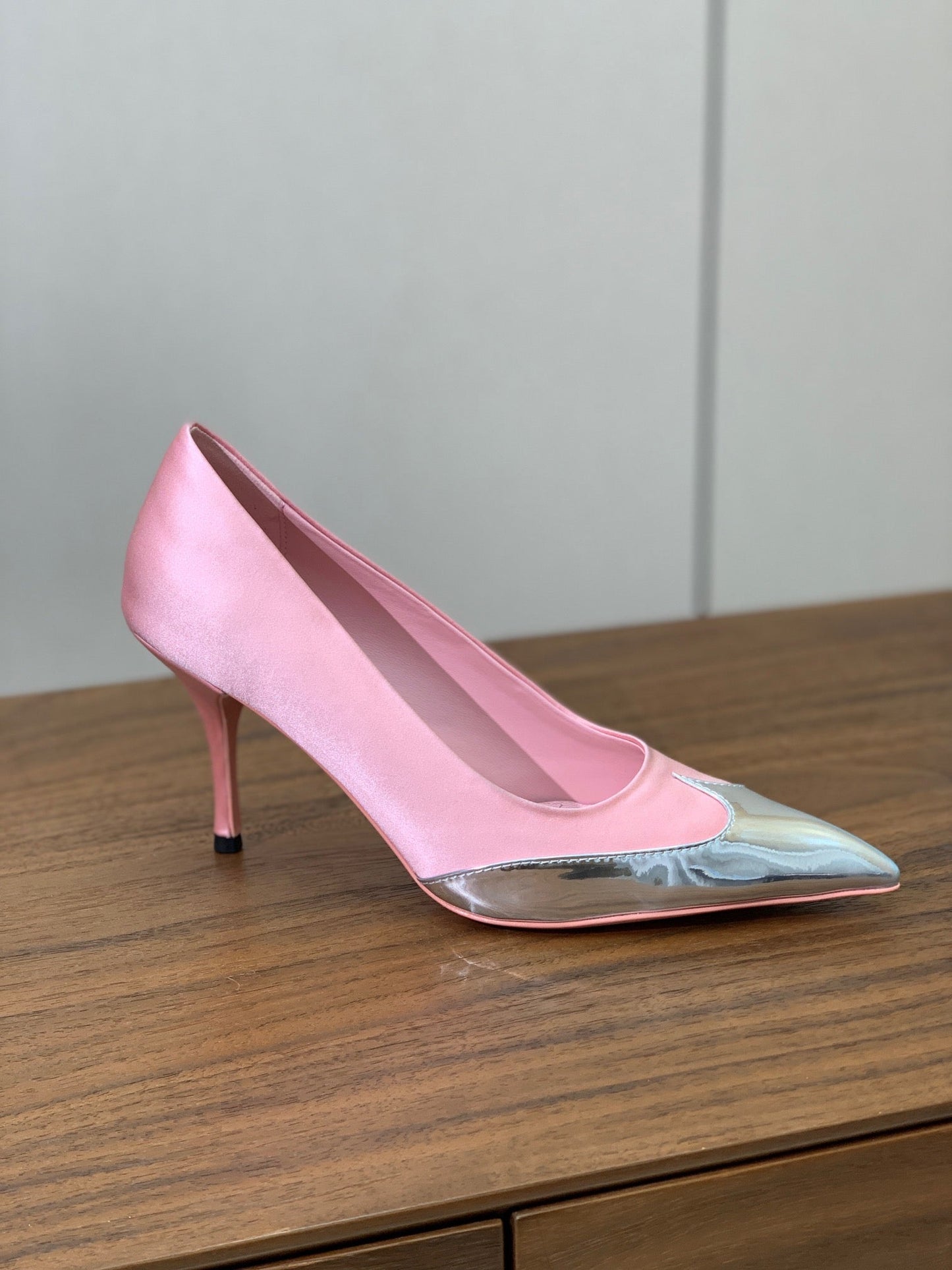 Prada Pumps 8.5cm Pink Satin Sliver Patent Leather 896190