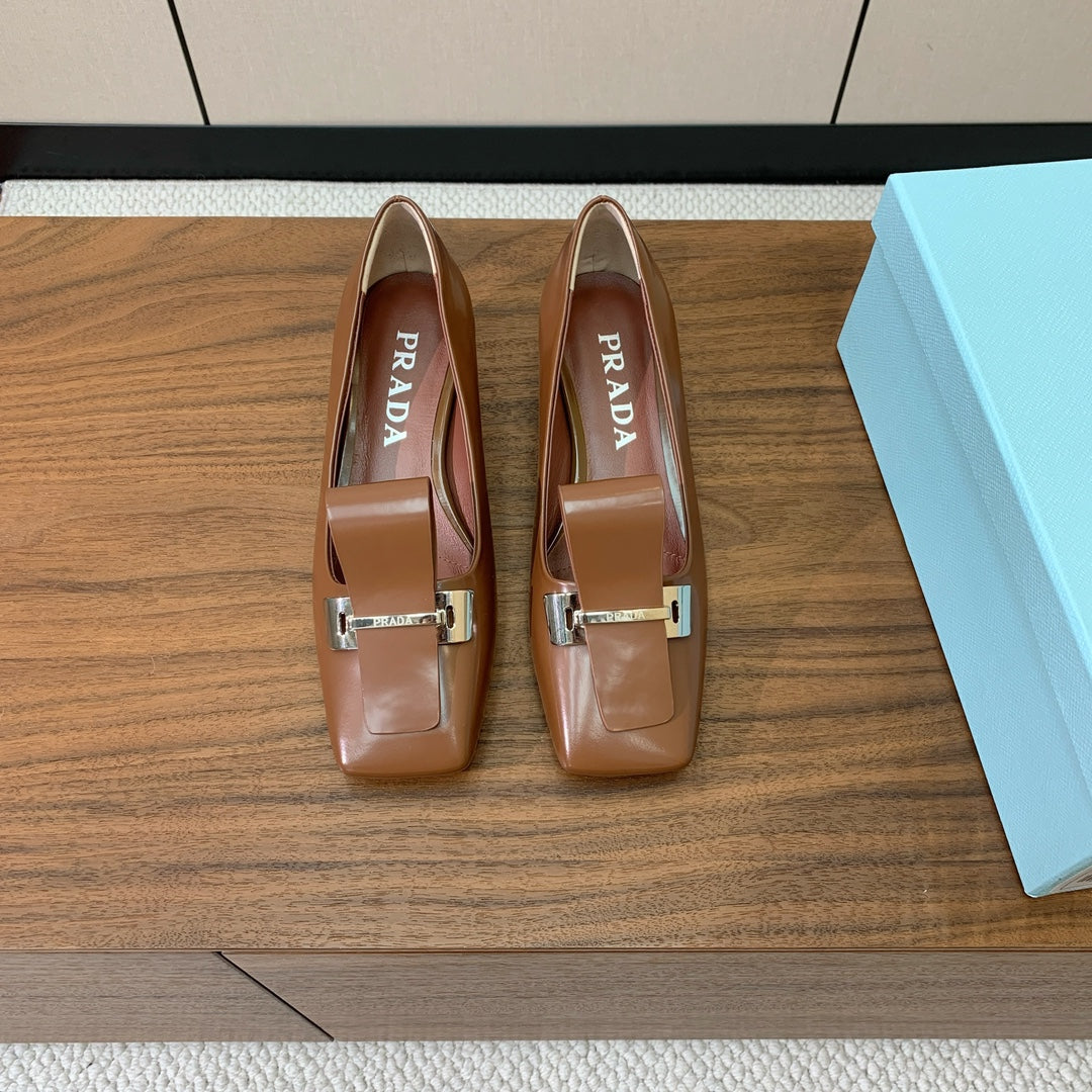 Prada Mary Jane 4.5cm Brown Glossy Leather 896181